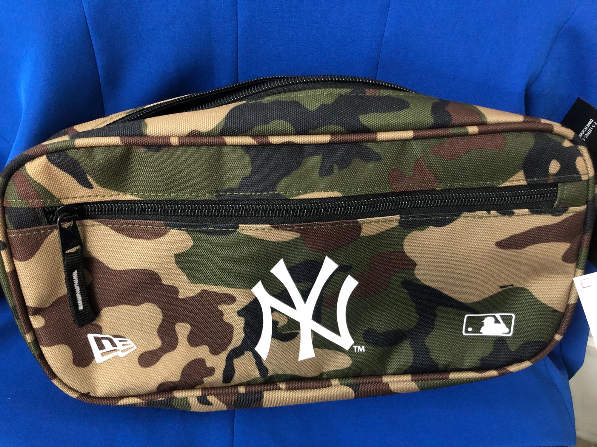 New York Yankees Camo Cross Body Bag