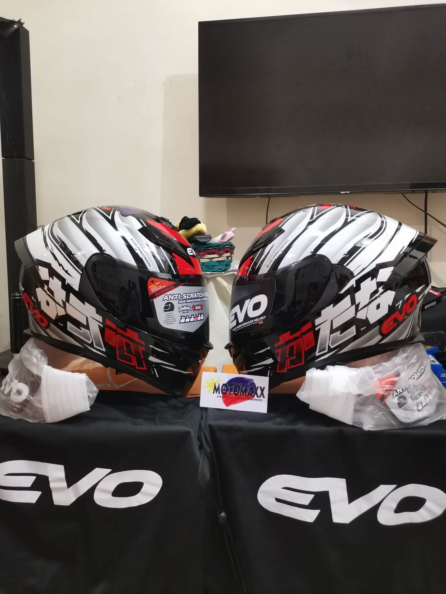 EVO HELMET GSX3000 KATANA GRAY/RED Lazada PH