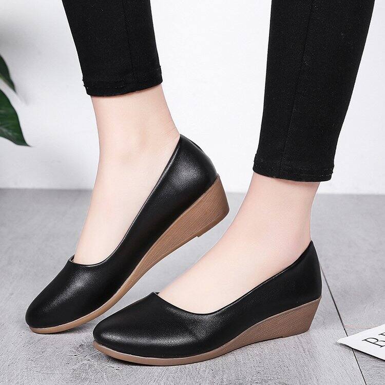 flat shoes for working professionals