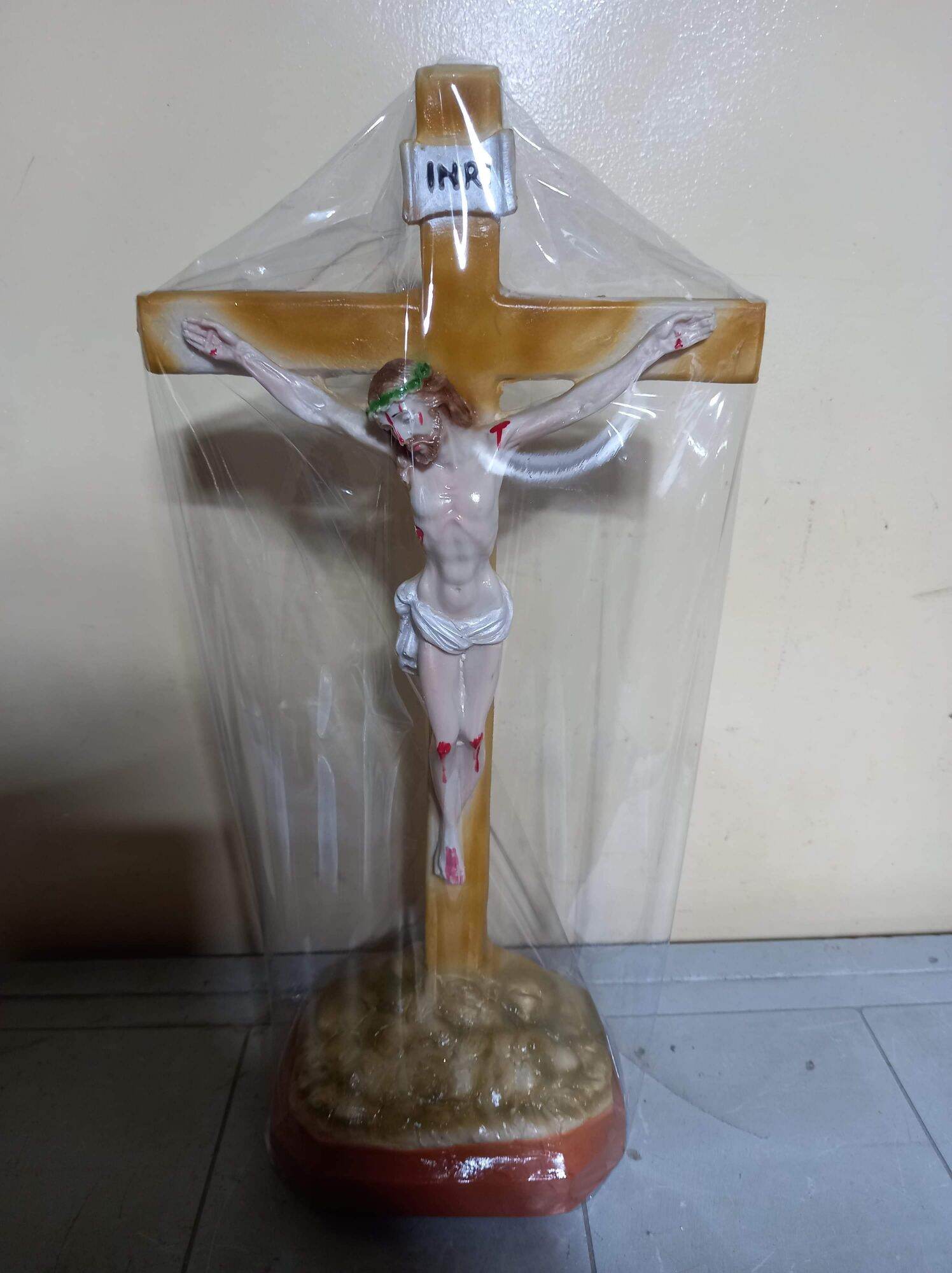 Crucifix Stand/Krus(15 inches)
