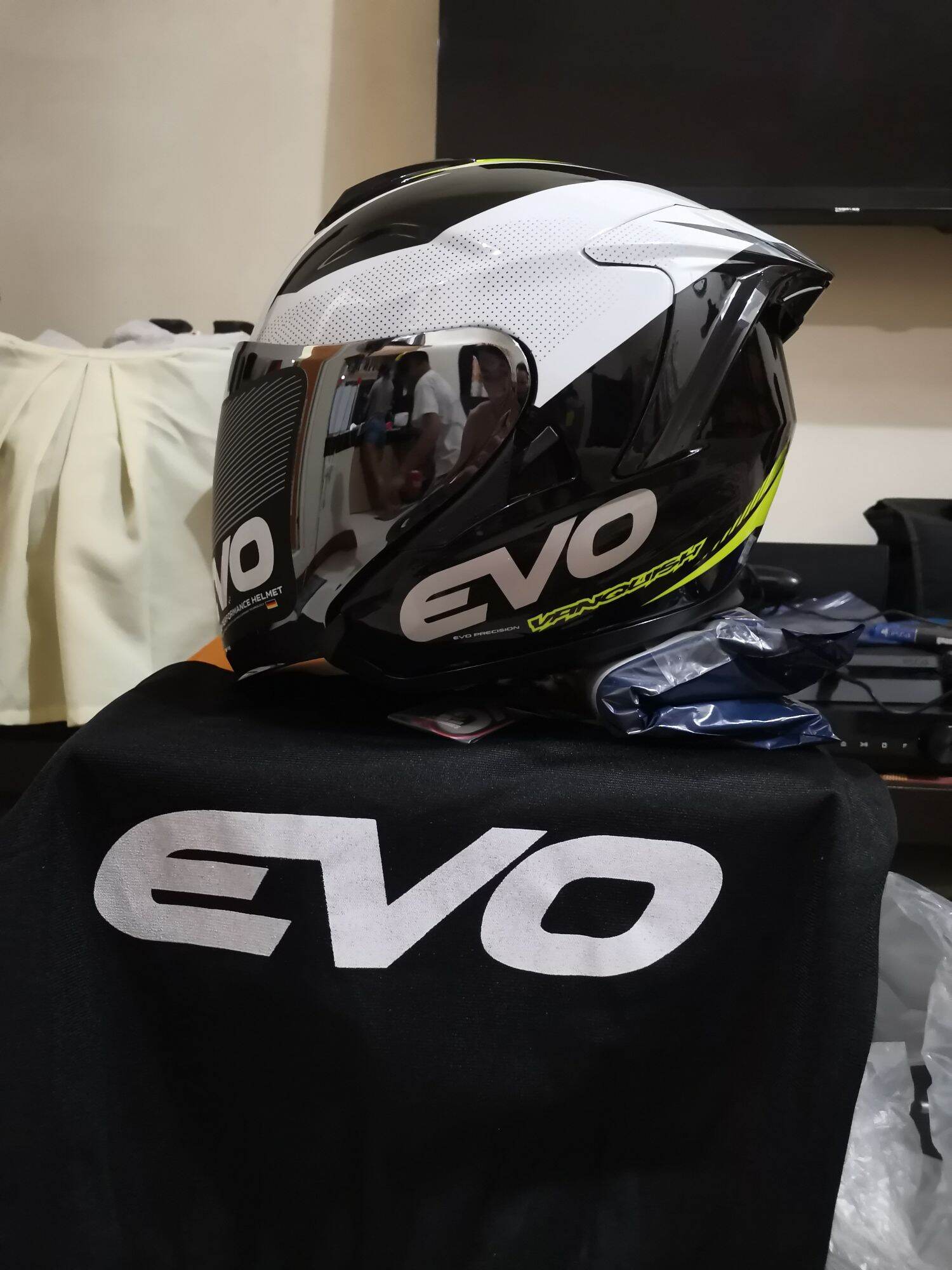 EVO HELMET RX5 VANQUISH GREEN SMALL Lazada PH