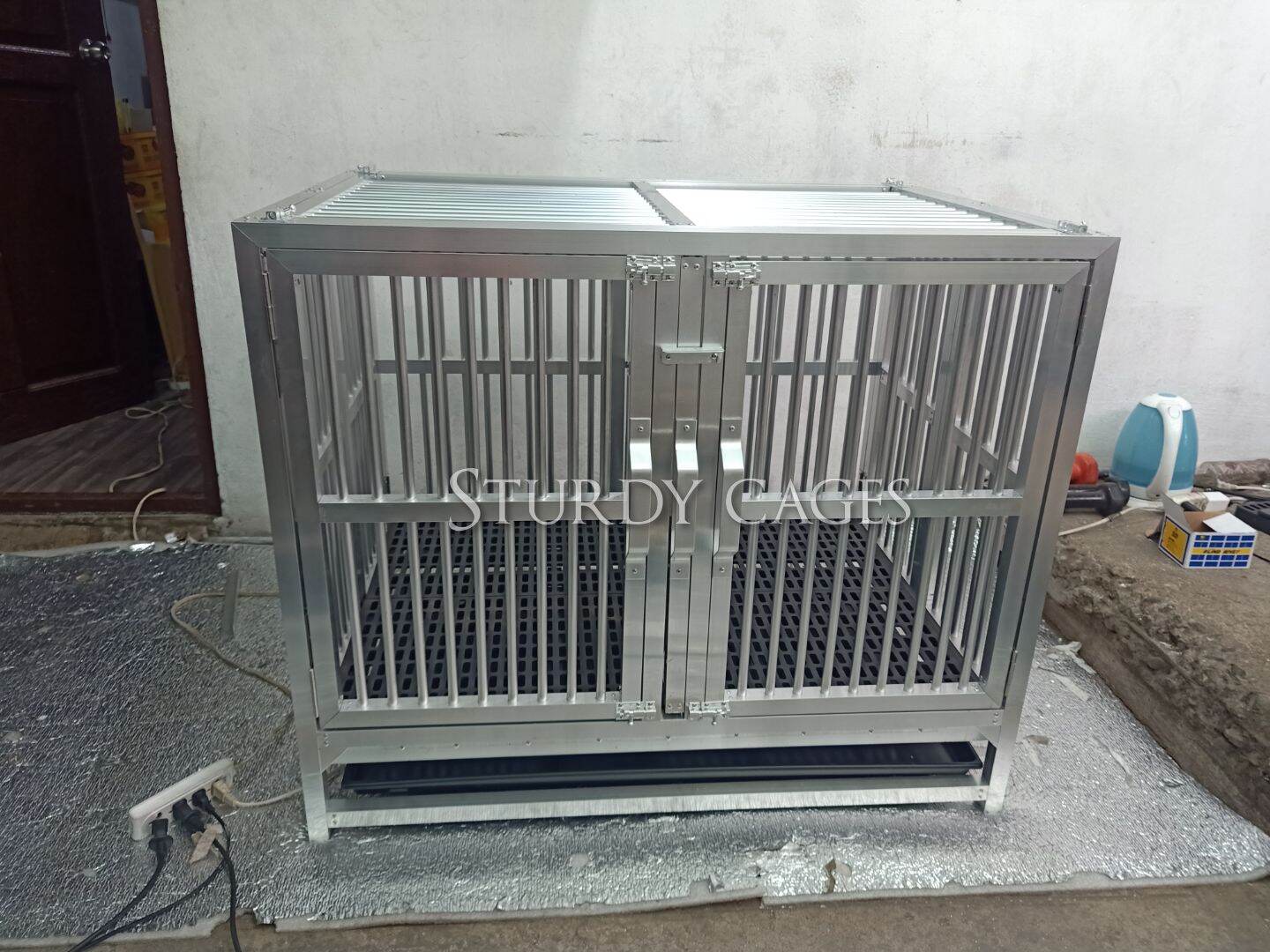 aluminum cat cage