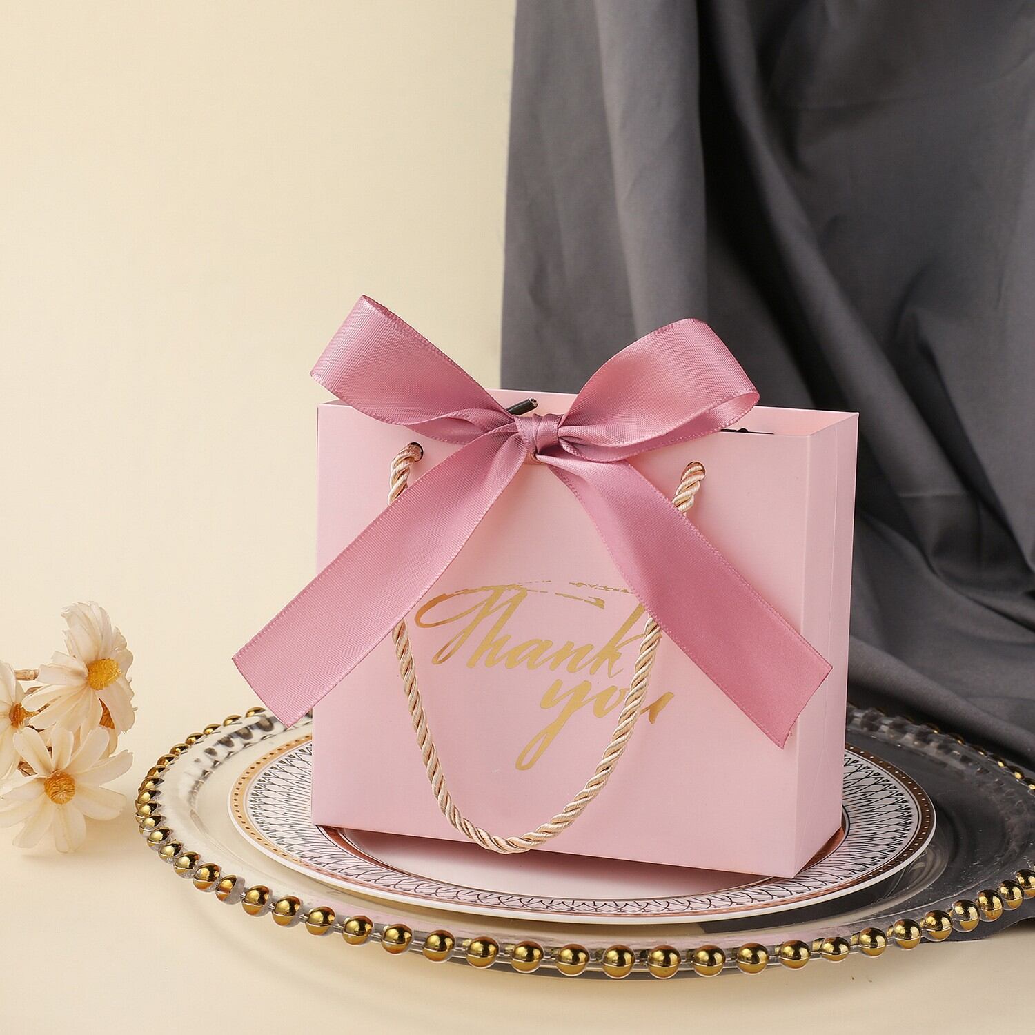 10pcs Pink Thank You Gift Bags - Reusable & Durable Paper Bags with Stylish Handles - Perfect for Birthday Wedding Party Favors