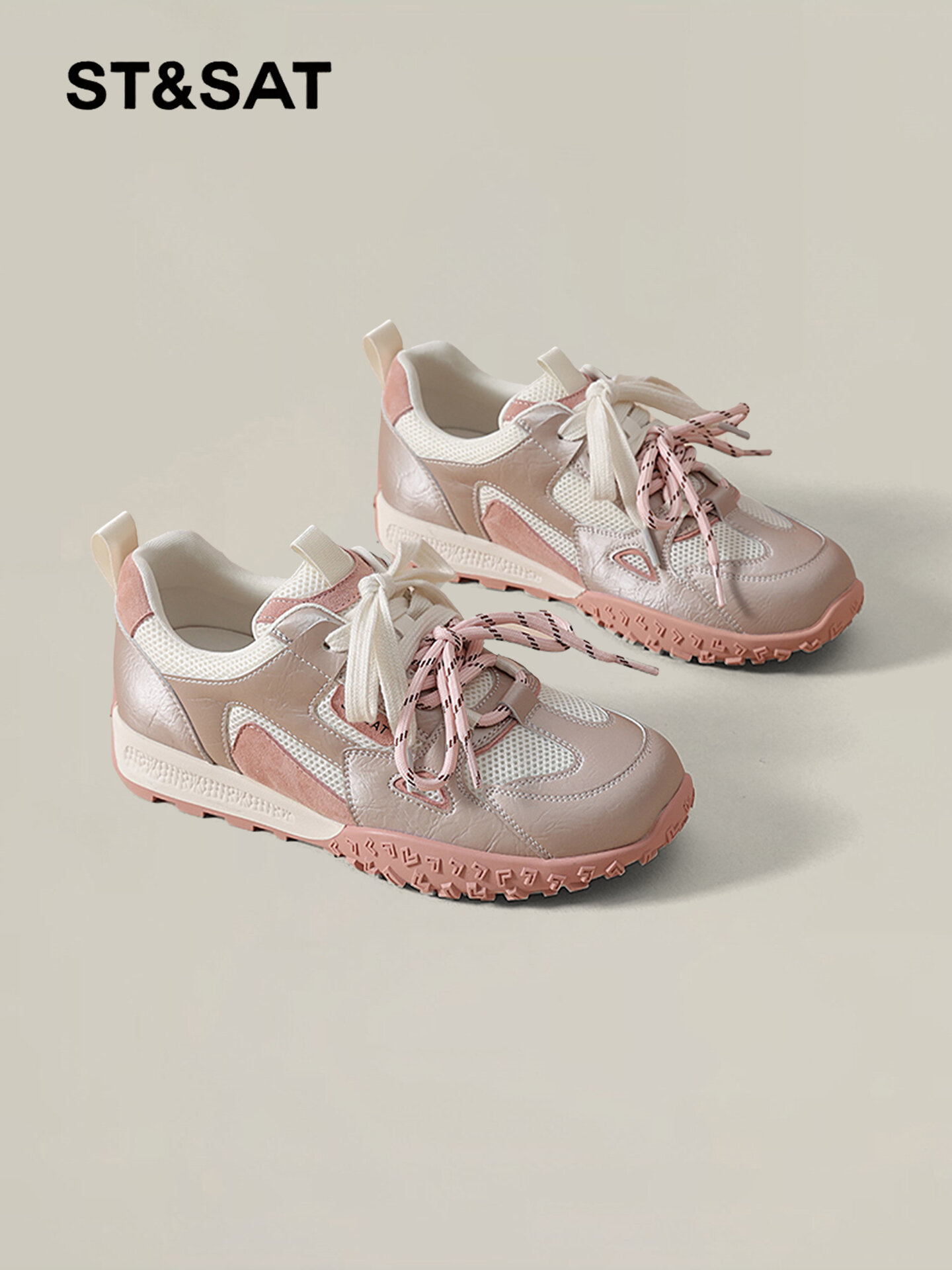 ST&SAT | Breathable Mesh Thick Sole Comfortable Casual Shoes Presyo 4,416 Piso*Libreng Shipping