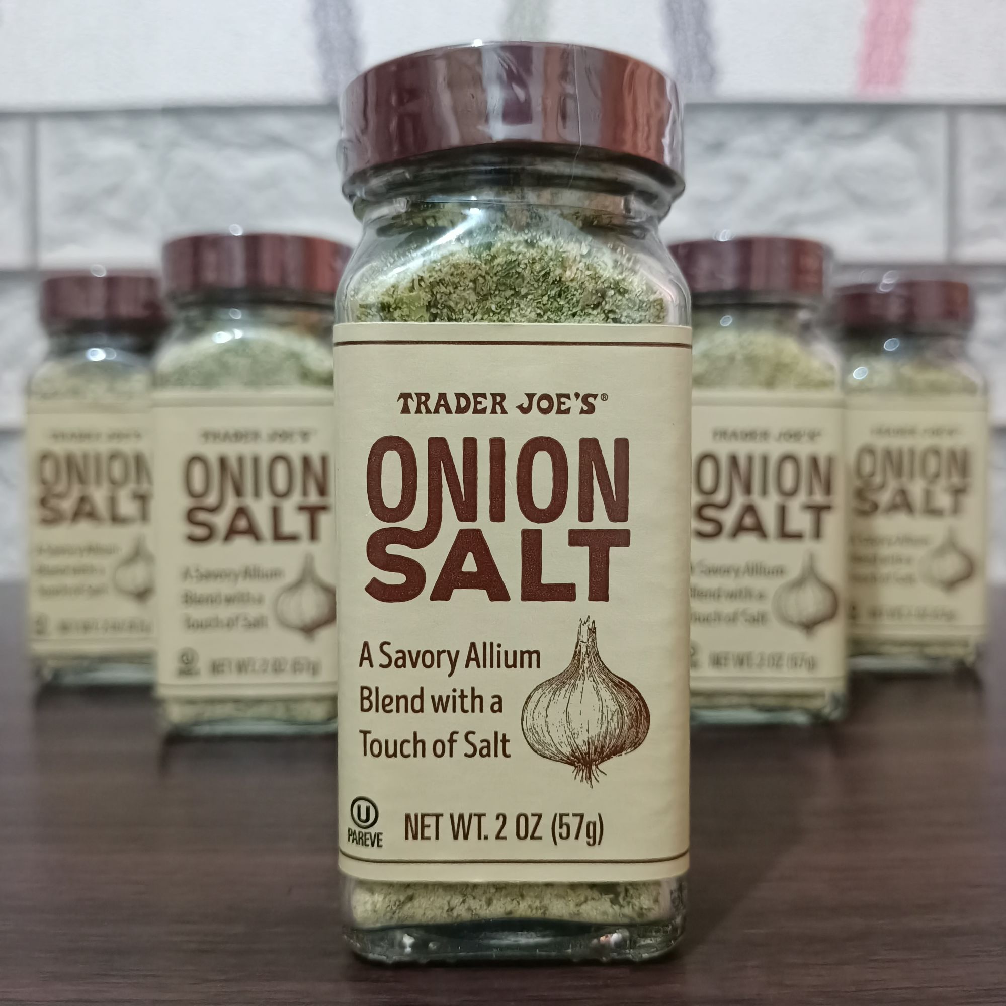Trader Joe's Onion Salt Savory Allium Blend Seasoning Salt 2 Oz. 