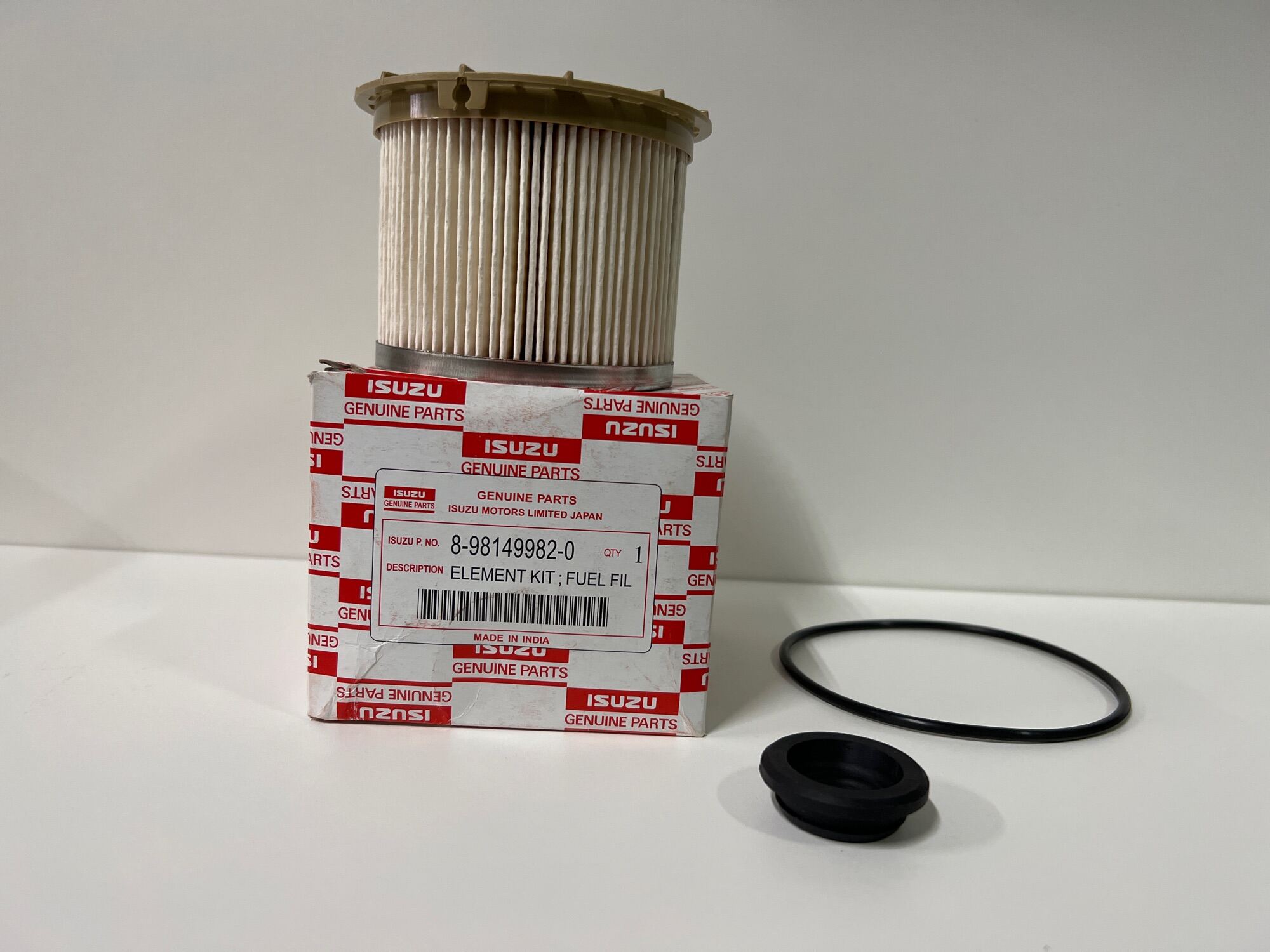 Isuzu Genuine Fuel Filter Element for Isuzu DMAX (2008 to 2013), Isuzu
