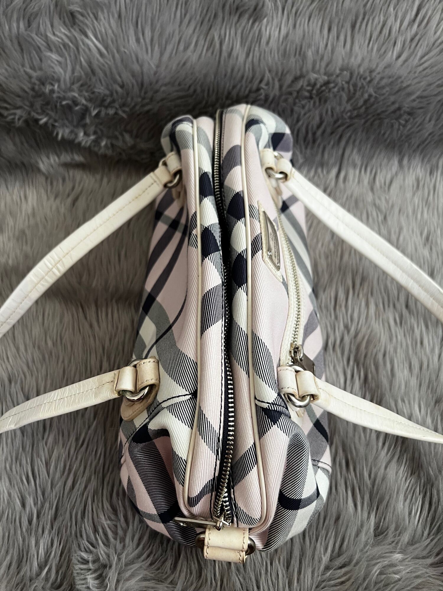 Lazada on sale burberry bag