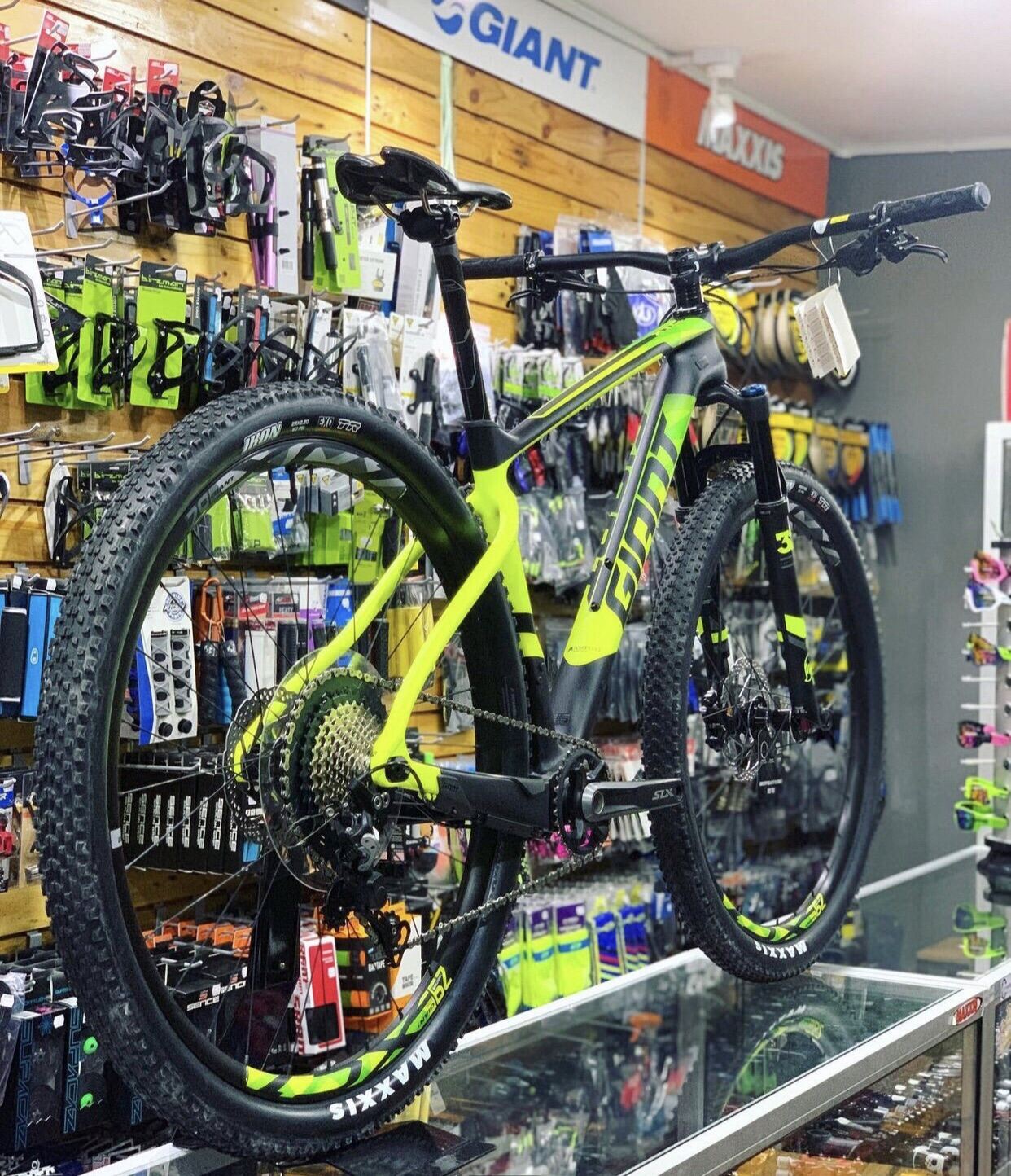 Buy Giant Mountain Bikes Online Lazada Com Ph