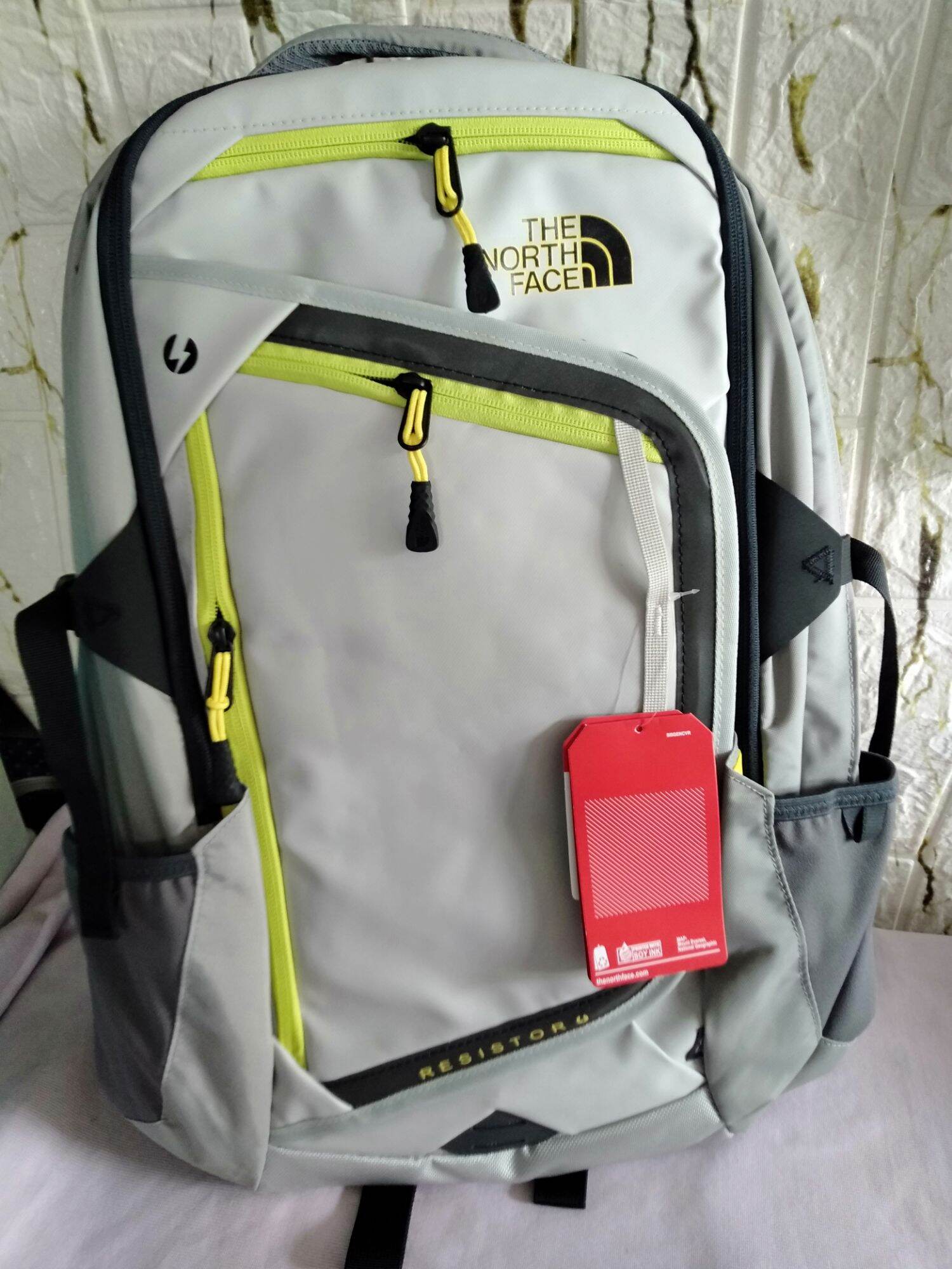 North face resistor charged on sale backpack