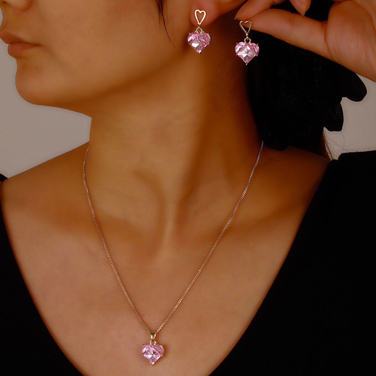 pandora heart necklace and earrings Shop Pandora Heart Necklace And Earring Set Online with Best Discounts and  Low Prices Lazada Philippines