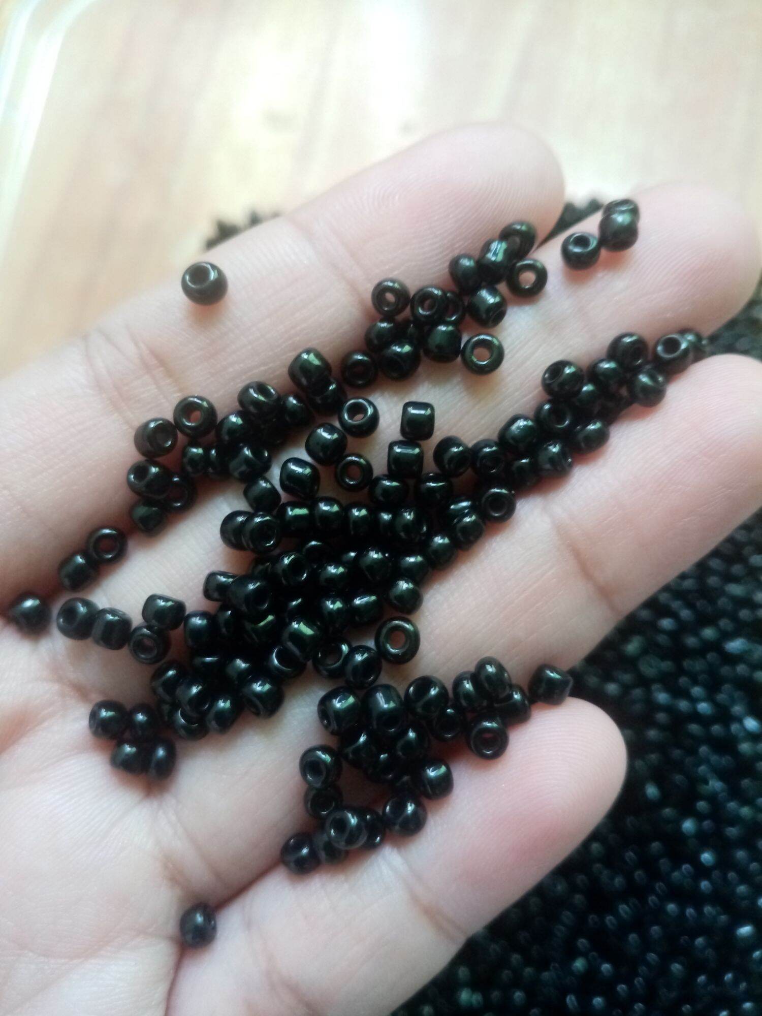 3mm Seedbeads Chalk Black 20g