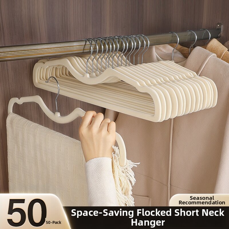 Non-slip Velvet Short Neck Hangers Presyo 717 Piso*Libreng Shipping