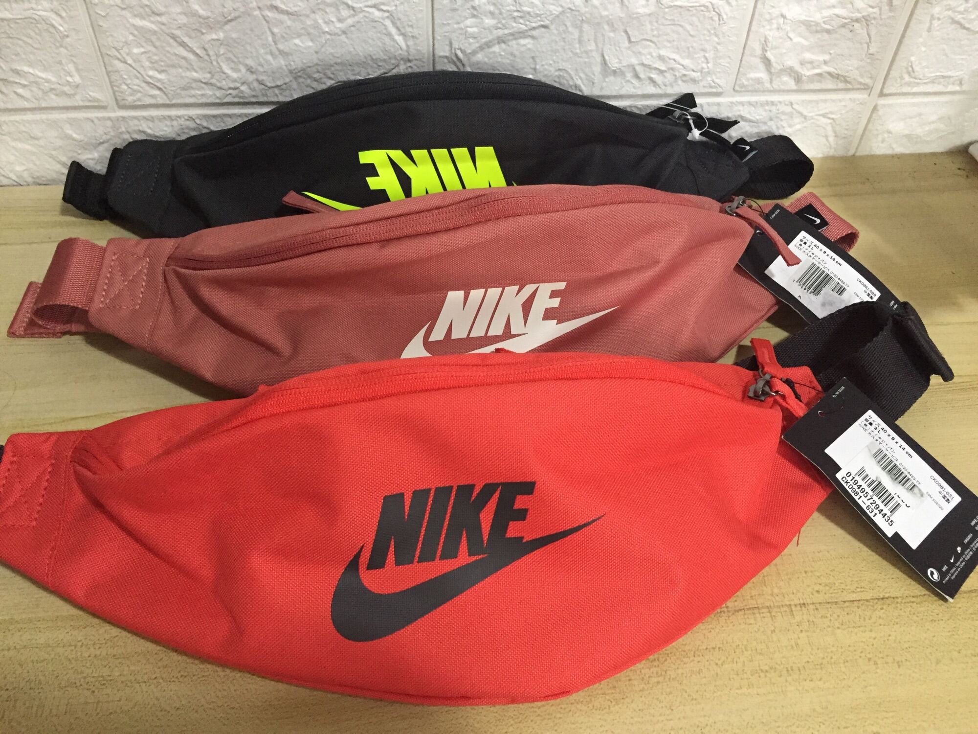 nike belt pouch