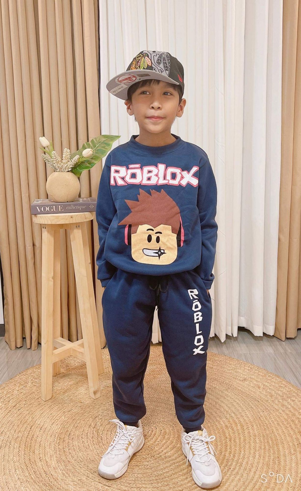 Roblox Terno size 140, Babies & Kids, Babies & Kids Fashion on Carousell