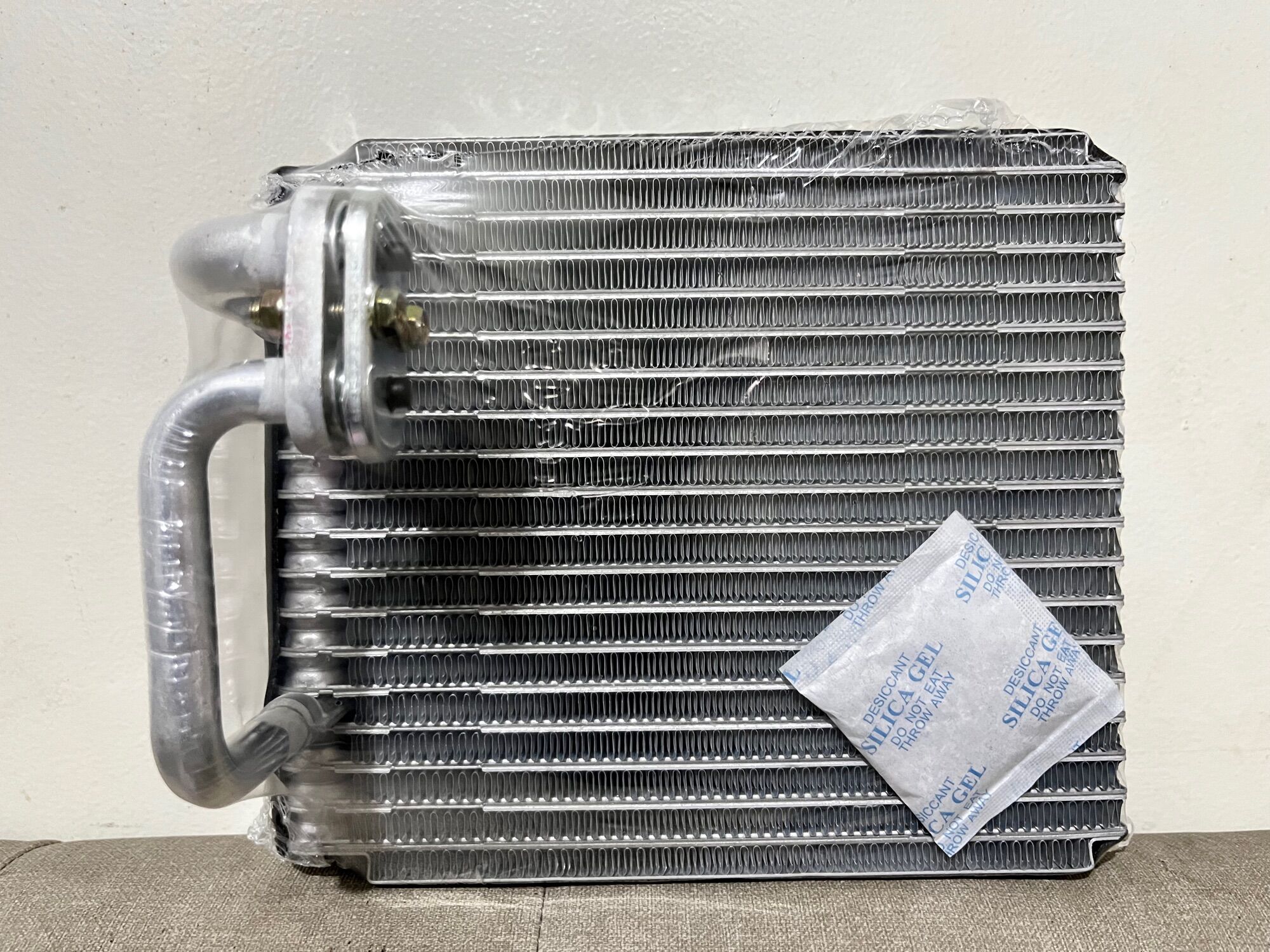 Ford Everest (20072015) Ford Ranger (20072012) Lighter Type AC