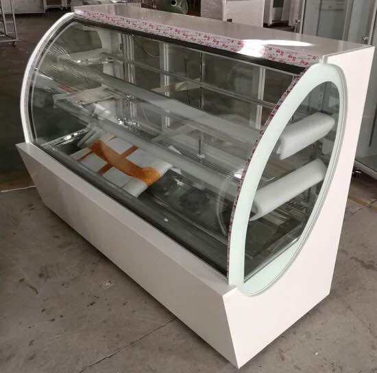 Double Curved Glass Cake Showcase Chiller