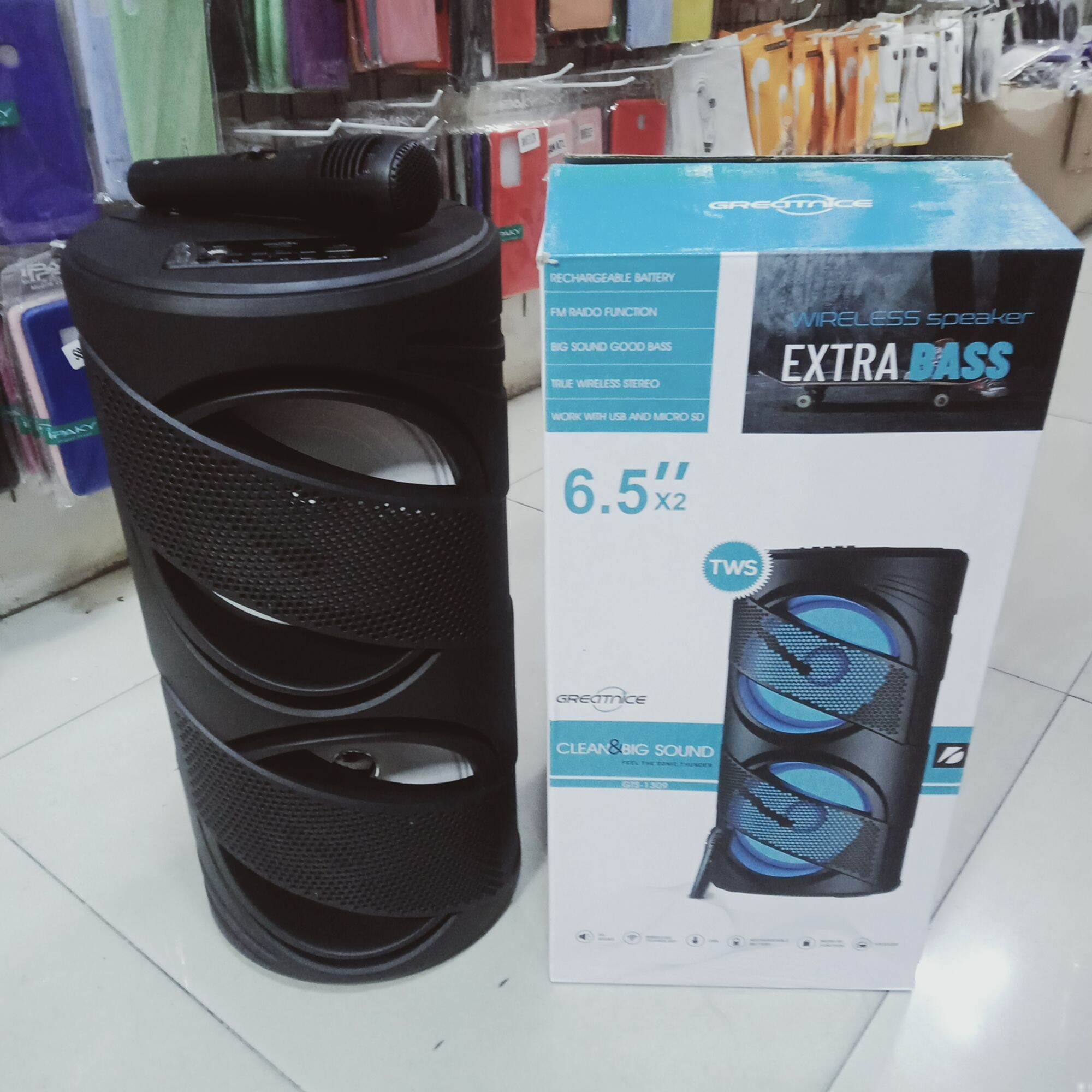 speaker with extra bass