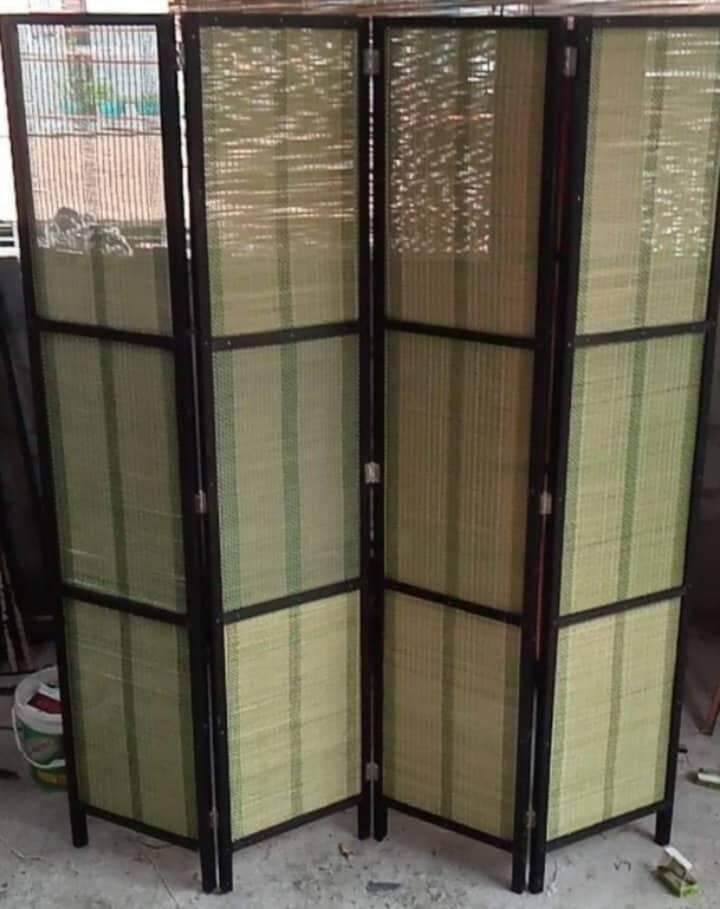 DIVIDER 4 PANELS / PARTITION/MABIGAT MATIBAY HINDI MANIPIS ANG GAMIT SA