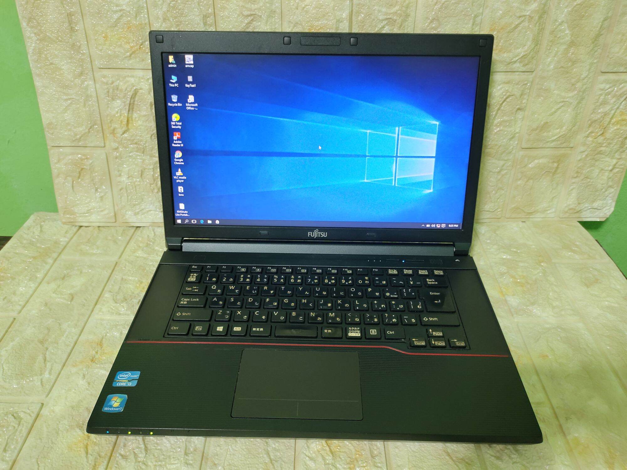 Original Fujitsu Intel Core I3 3120m Laptop 4gb Ram 250 Hdd Windows 10 Installed Hd