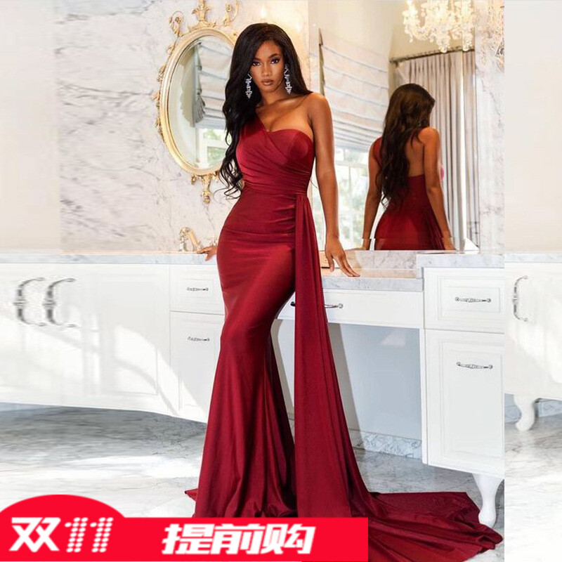 21 New Ladies One-Shoulder Red Dress Evening Gown Red Evening Gown | Lazada  PH