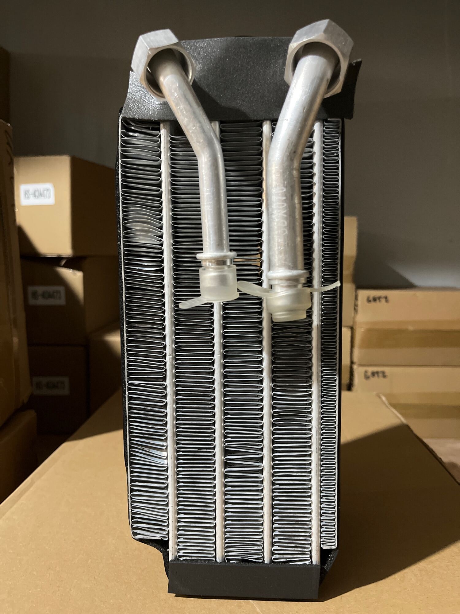 Mitsubishi Pajero 134a Fittings Rear AC Evaporator Laminated Cooling