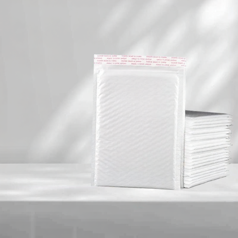 Thickened White Pearl Film Bubble Envelope Bag Waterproof Shockproof Foam Bag for Book Packaging Clothing Accessories Presyo  1,365 Piso*Libreng Shipping