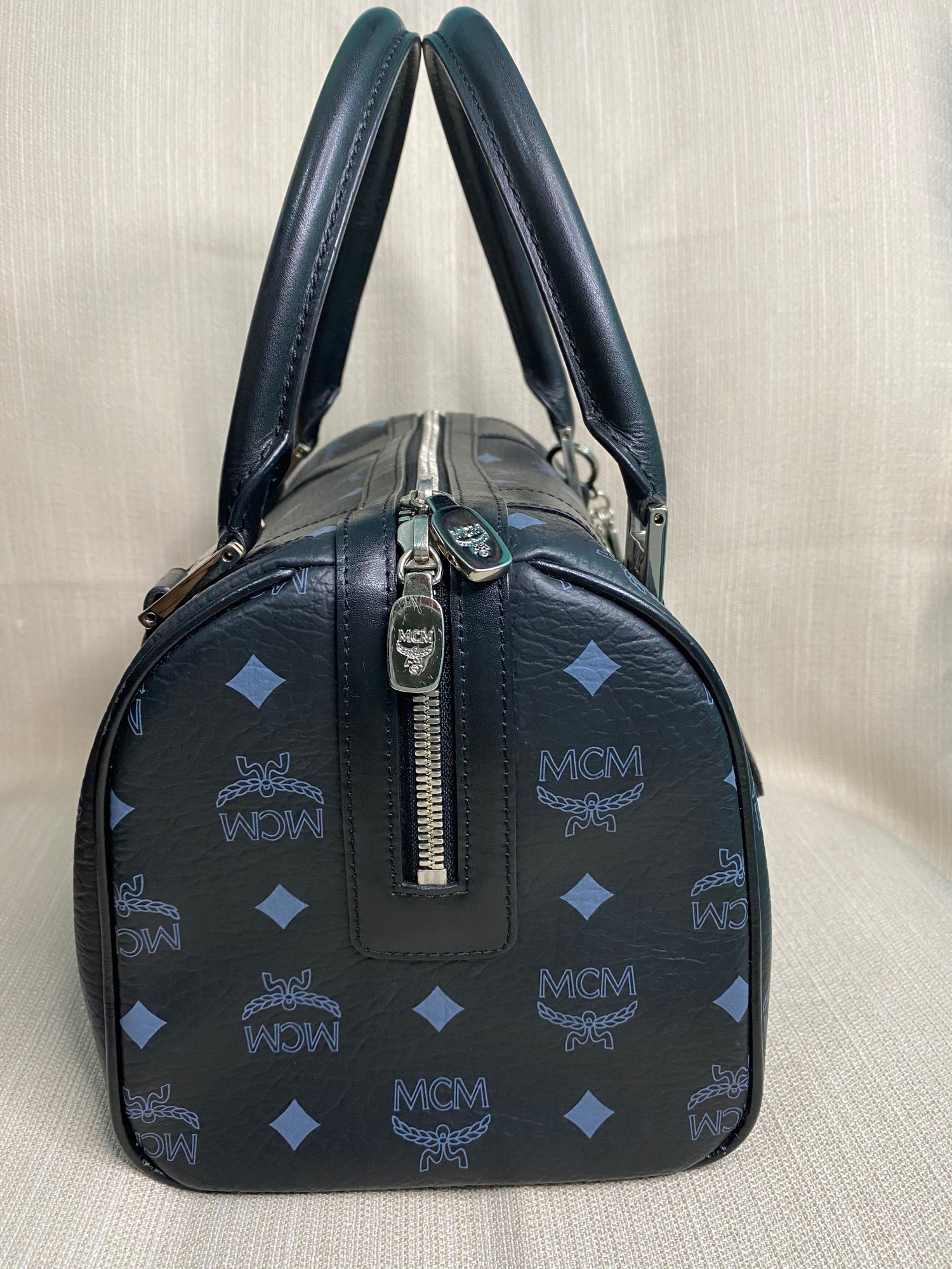Authentic MCM Doctor's Bag MCM Doctor's Bag Good quality genuine leather  Silver hardwares With Code With MCM bag charm MCM zipper pullers Hologram  inner lining