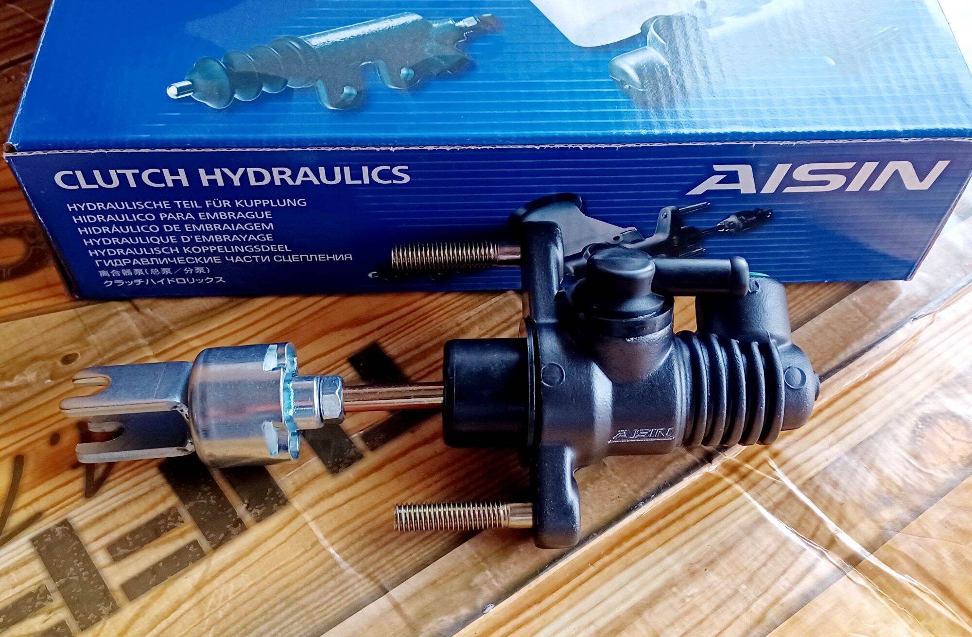 Aisin Clutch Master assembly Toyota Innova 5/8 (0515 ) CMT635A