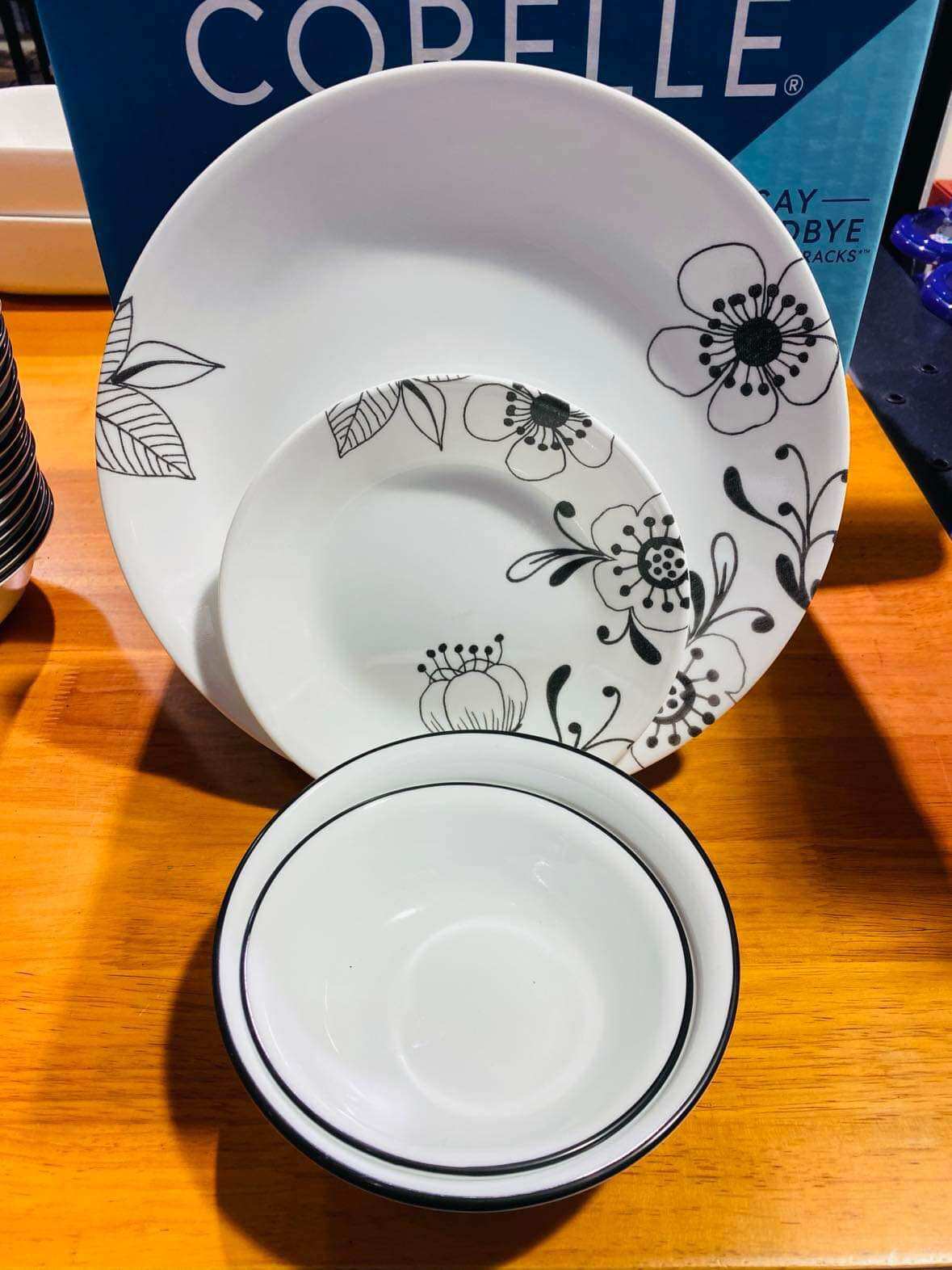 Corelle Poppy Crockery Set Corelle 16-pcs Inked Poppy Dinnerware