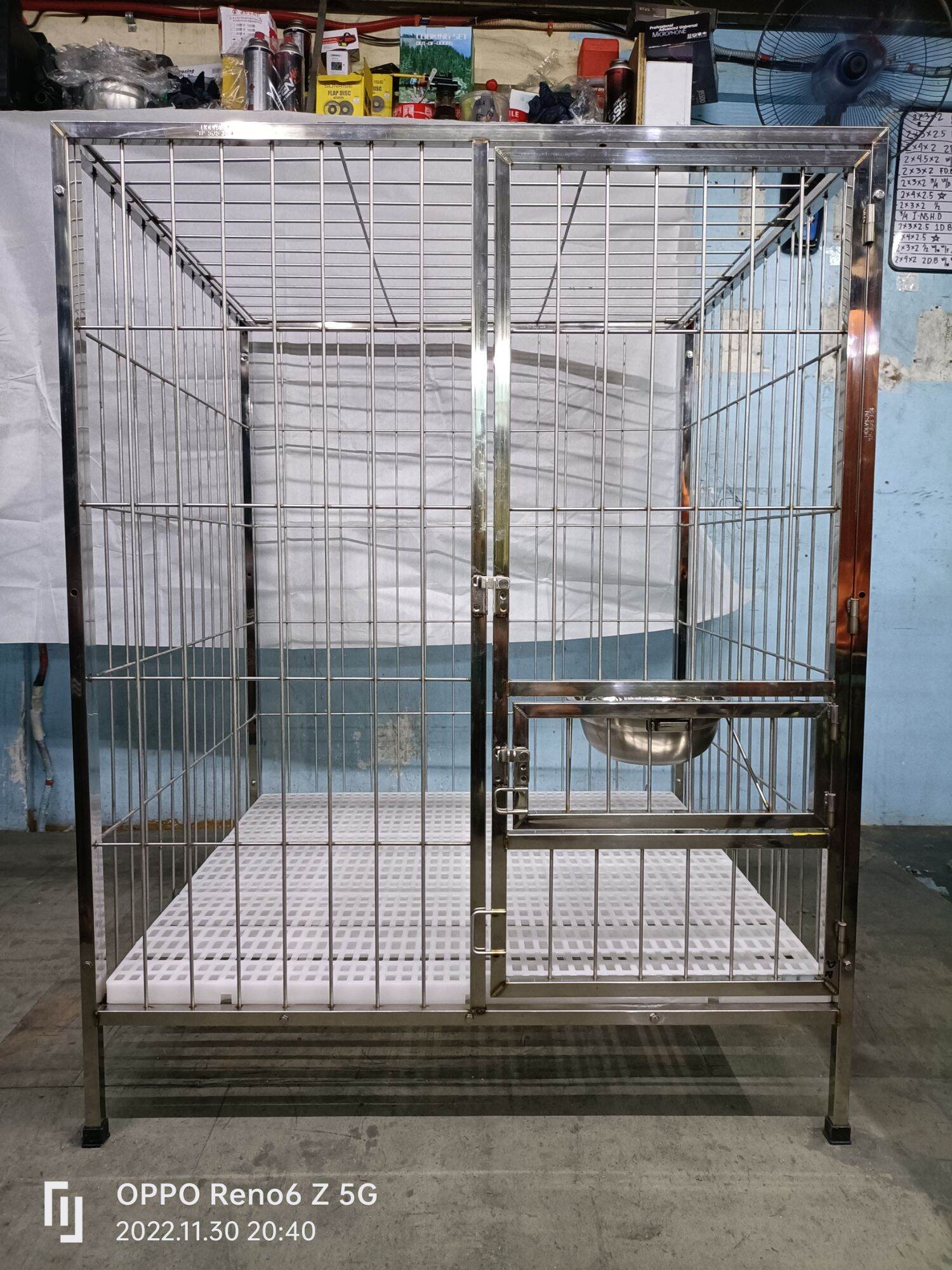 3x3 dog outlet cage