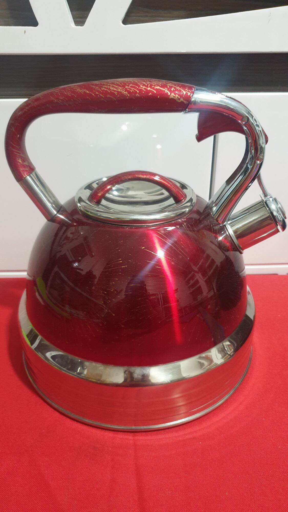 Pava Silbadora  Red Stainless Steel 3L Whistling Kettle - Stylish and —  Latinafy