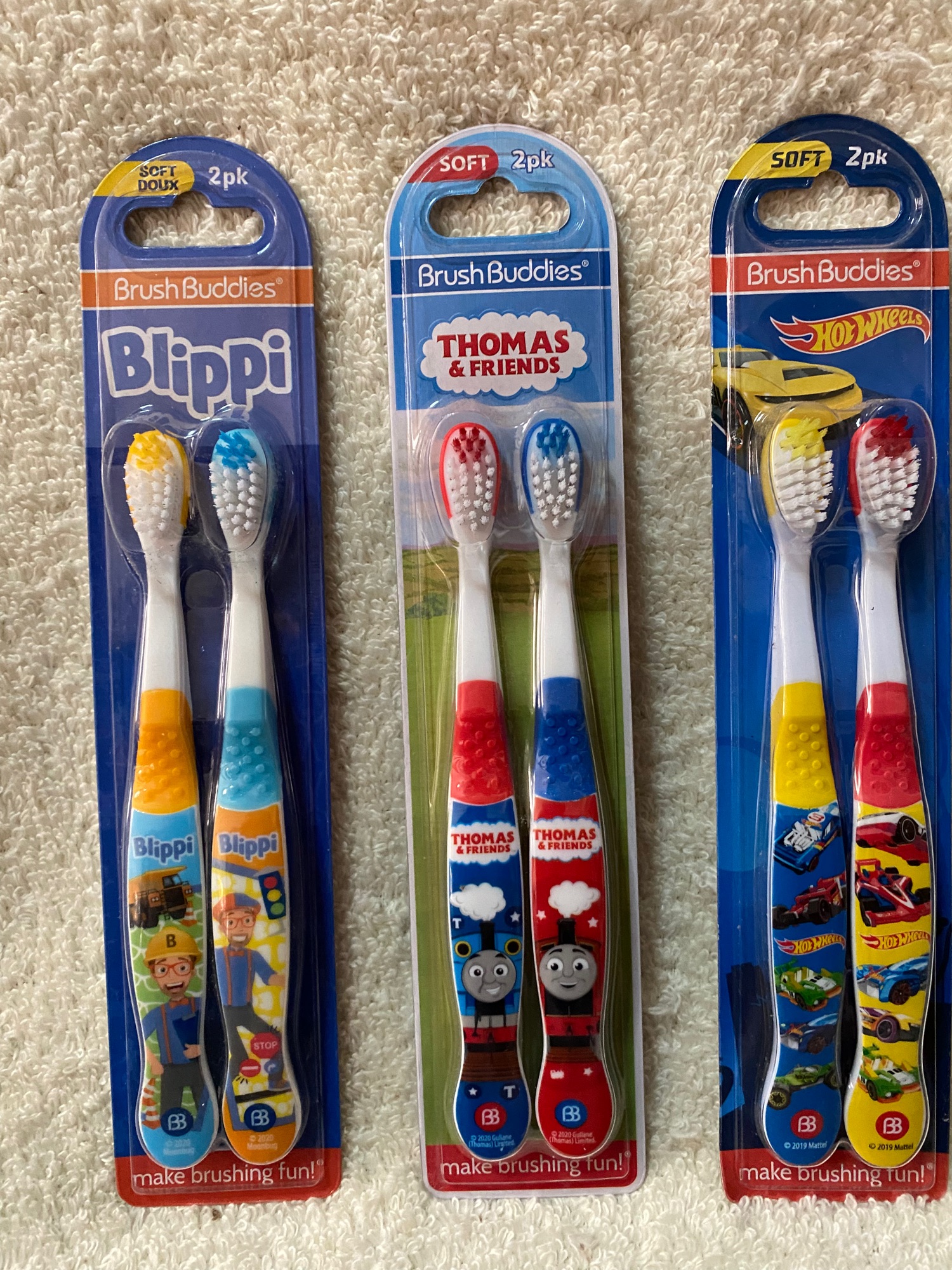 Brush Buddies Toothbrush Barbie， Hot Wheels， Thomas & Friends