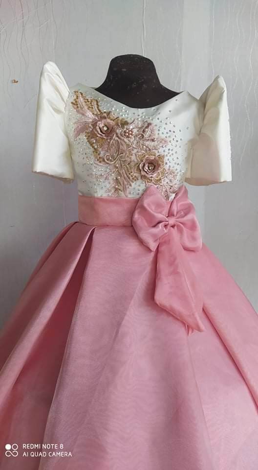 shein modern filipiniana dress Selling my modern filipiniana gown from Shein 1500 nalang kasama na bolero