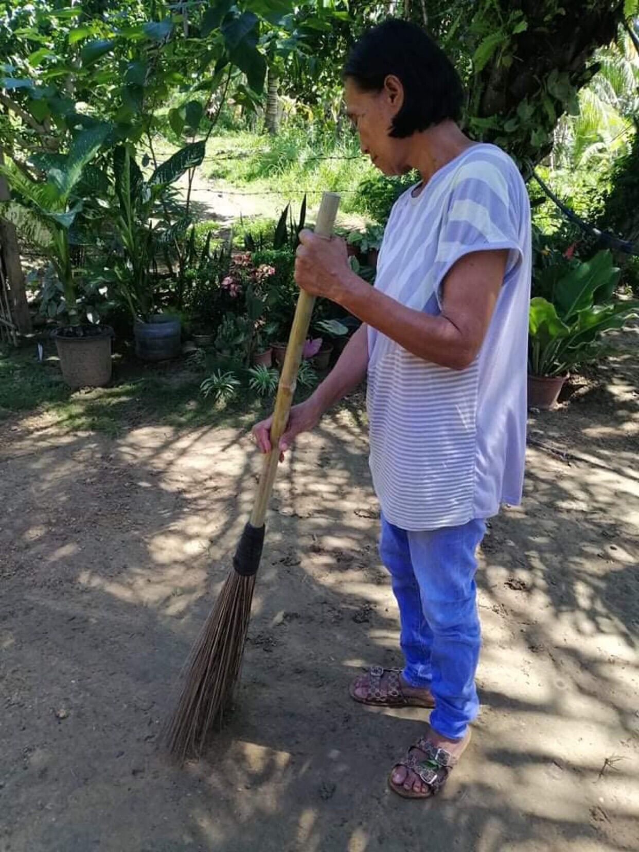 Walis tingting with stick(SUPER DURABLE)( big size ). 