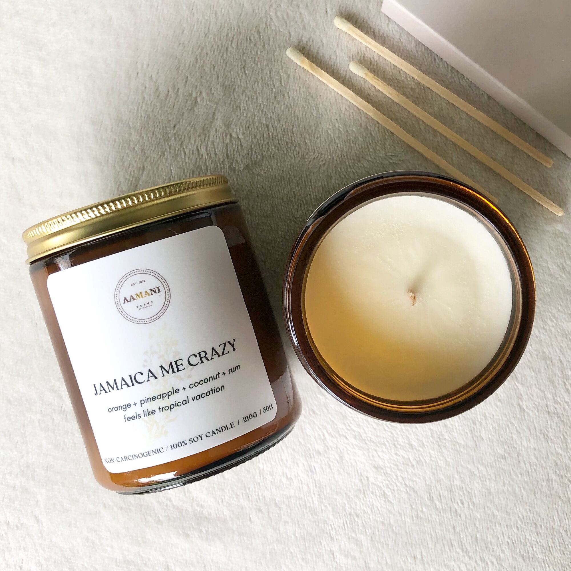 Jamaica Me Crazy Scented Soy Candle (tropical fruits and rum) 210grams