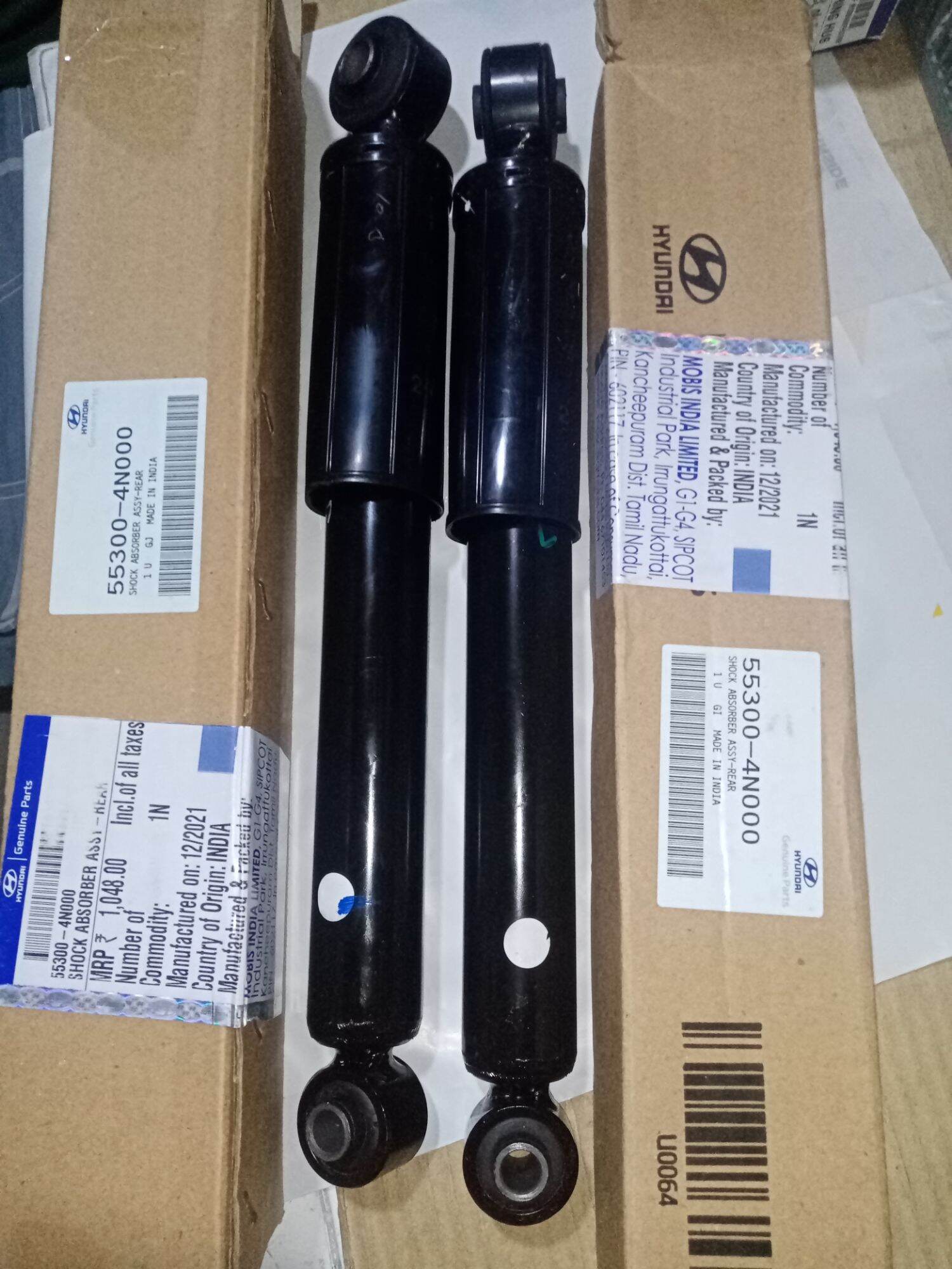 REAR SHOCK ABSORBER GENUINE ORIGINAL FOR HYUNDAI EON 20122019 MODEL