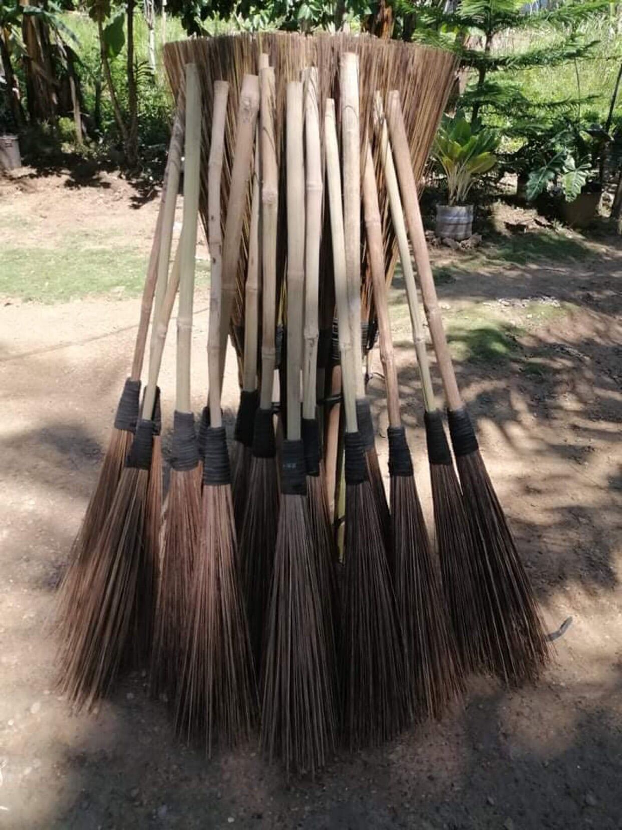 Walis tingting with stick(SUPER DURABLE)( big size ). 