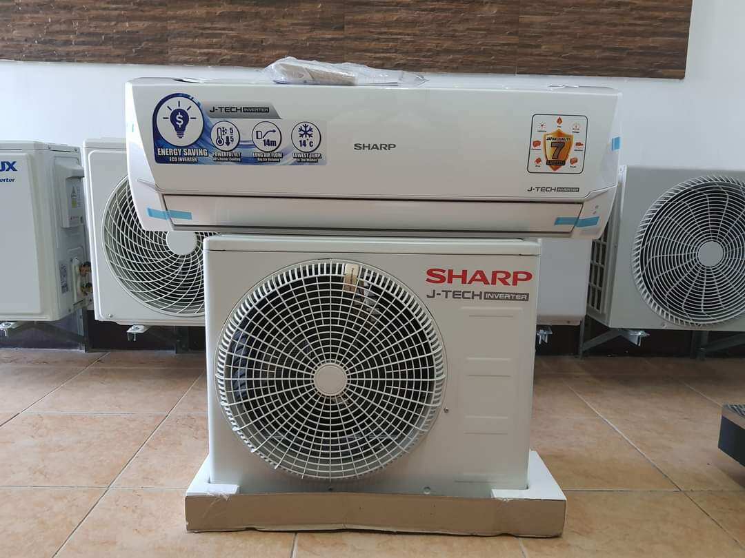 Sharp 1HP Split Type Inverter Airconditioner