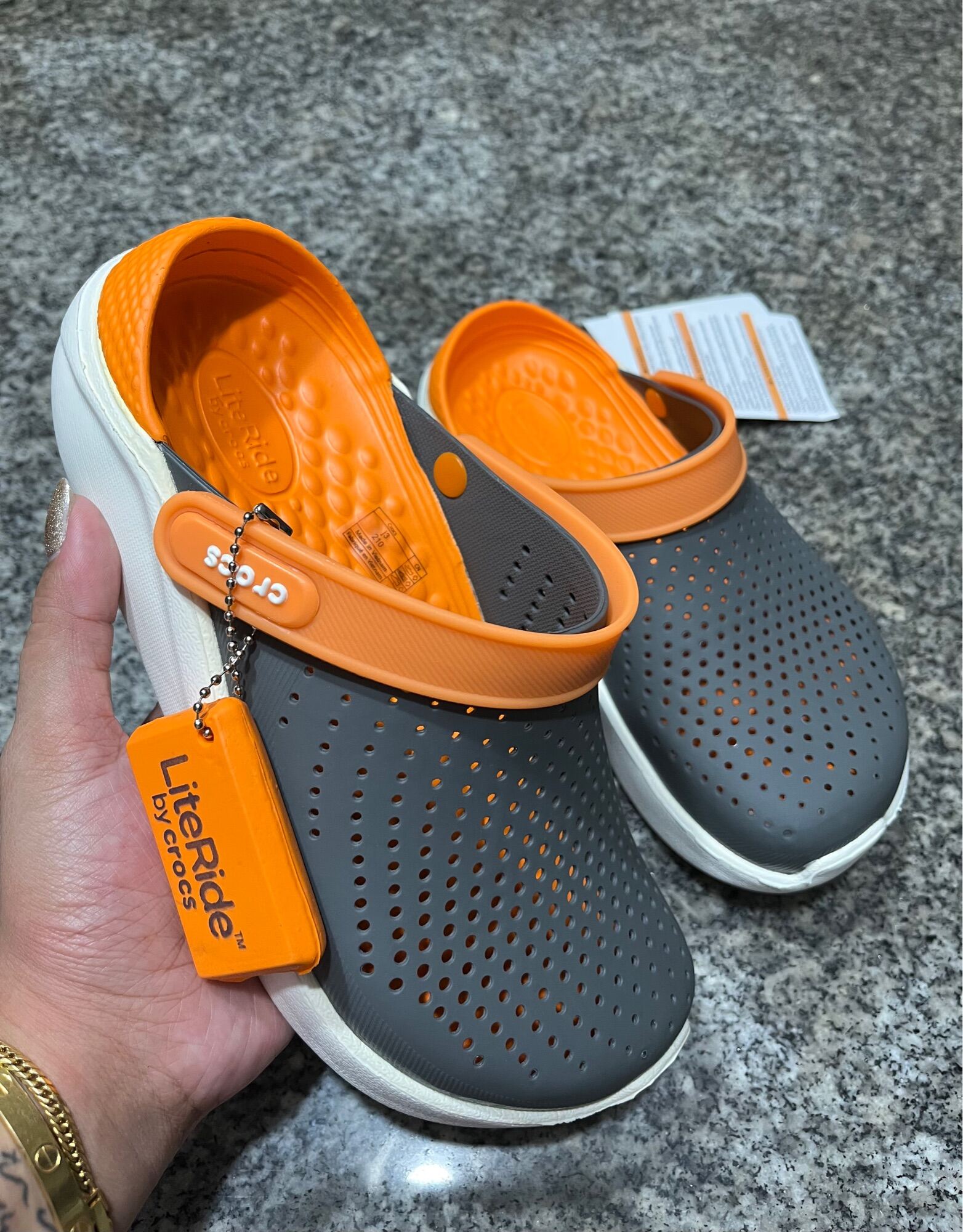 Crocs literide orange hot sale