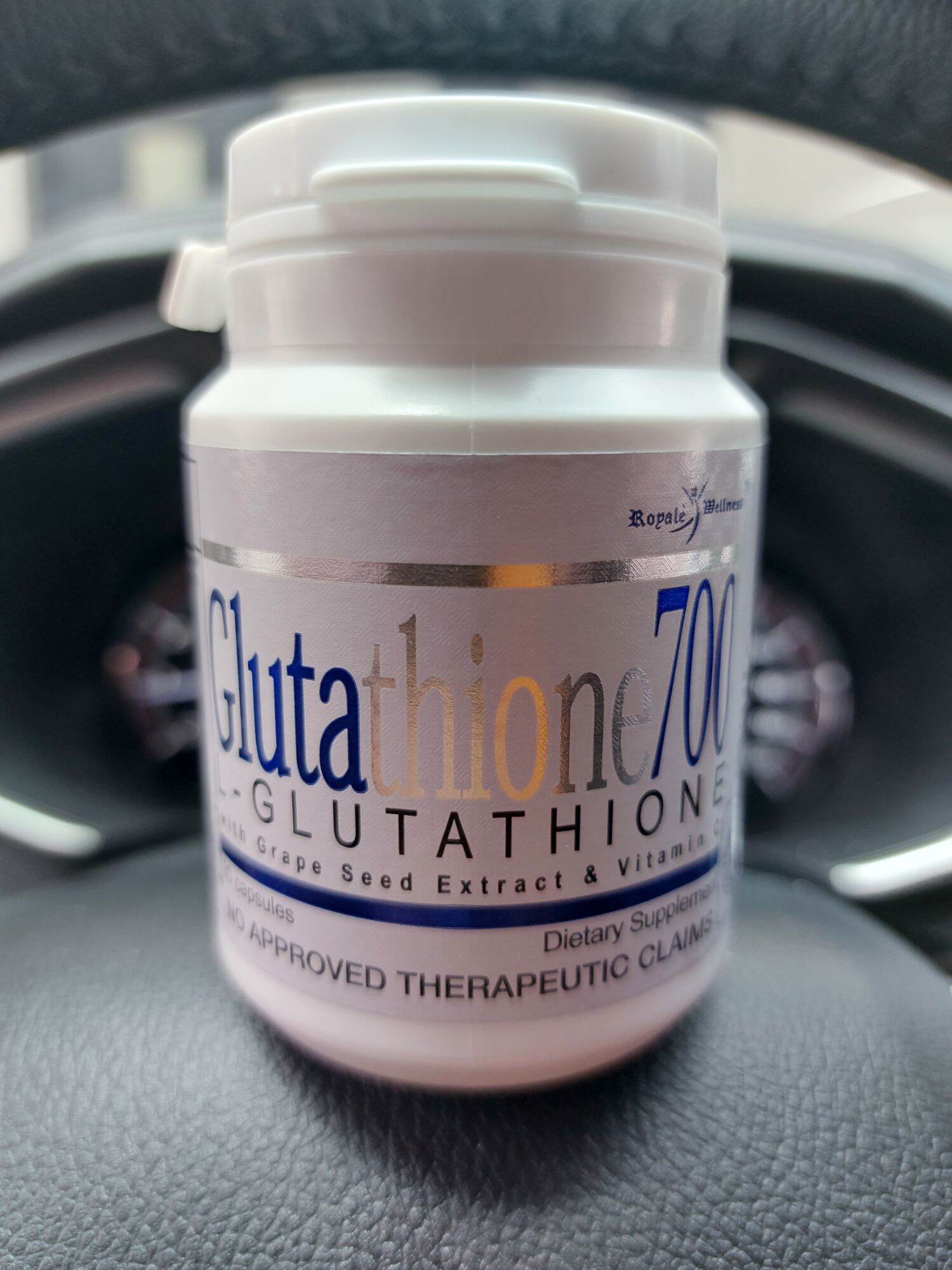 Get Royal Glutathione Capsule 700 at the Best Prices Online