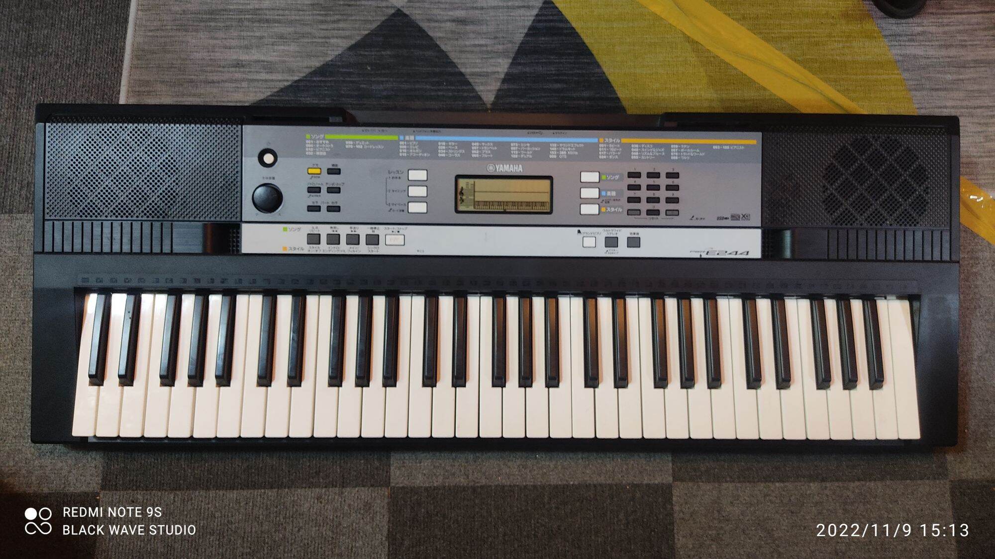 【送料込】YAMAHA 電子キーボード　PSR-E244 スタンド付　電子ピアノ YAMAHA Yamaha PSR-E244 Keyboard ヤマハ キーボード -d287