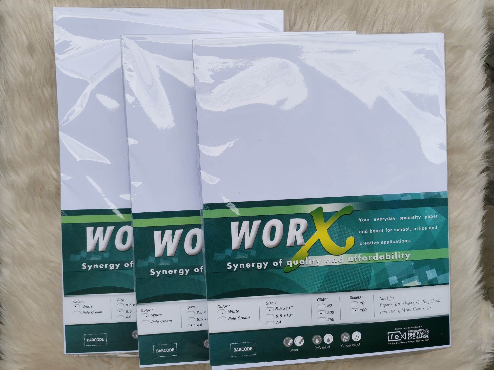 Worx Specialty Paper 200gsm 90gsm White Pale Cream 100 sheets