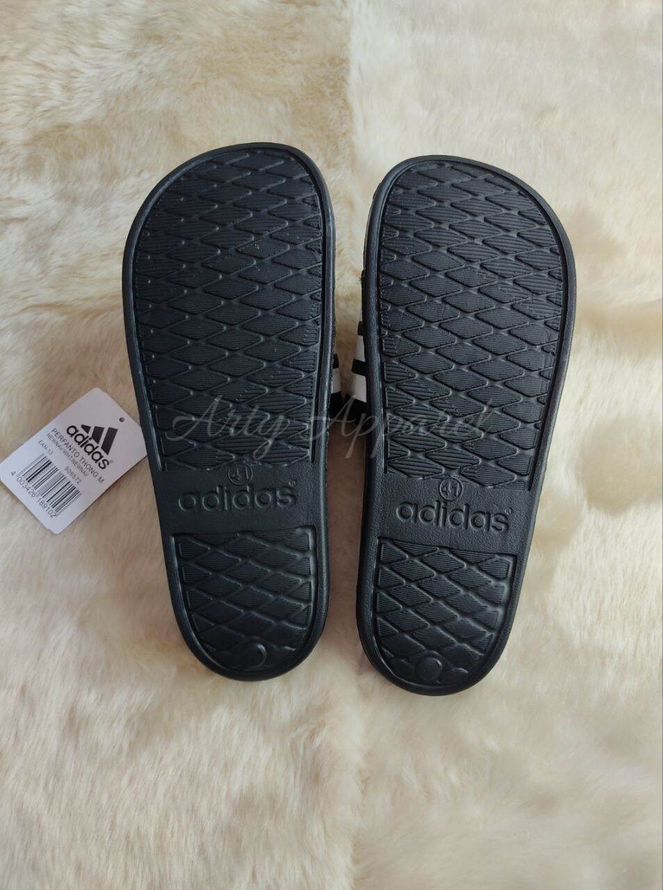 adidas comfort slides canada