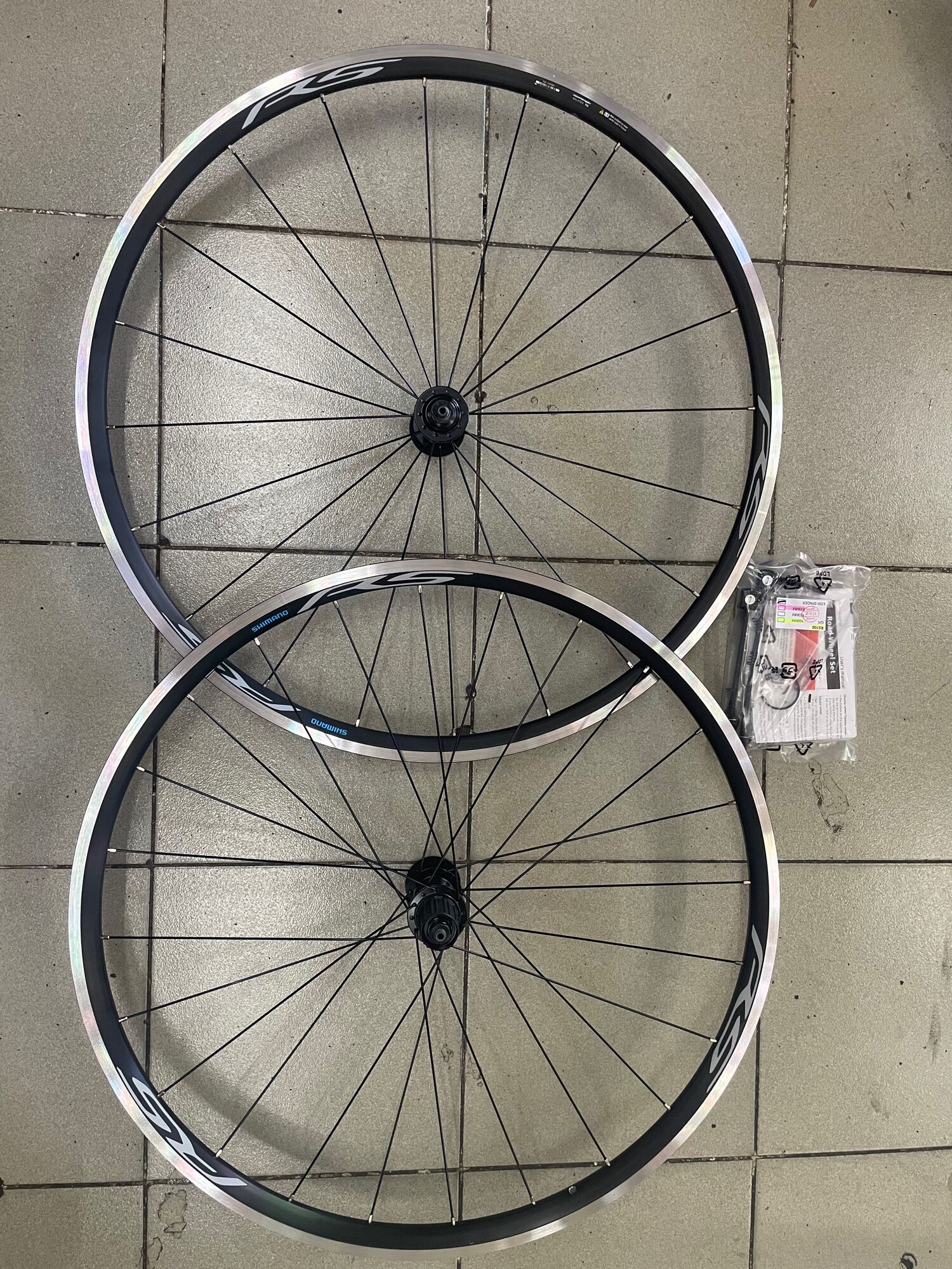 Shimano rs 100 wheels online