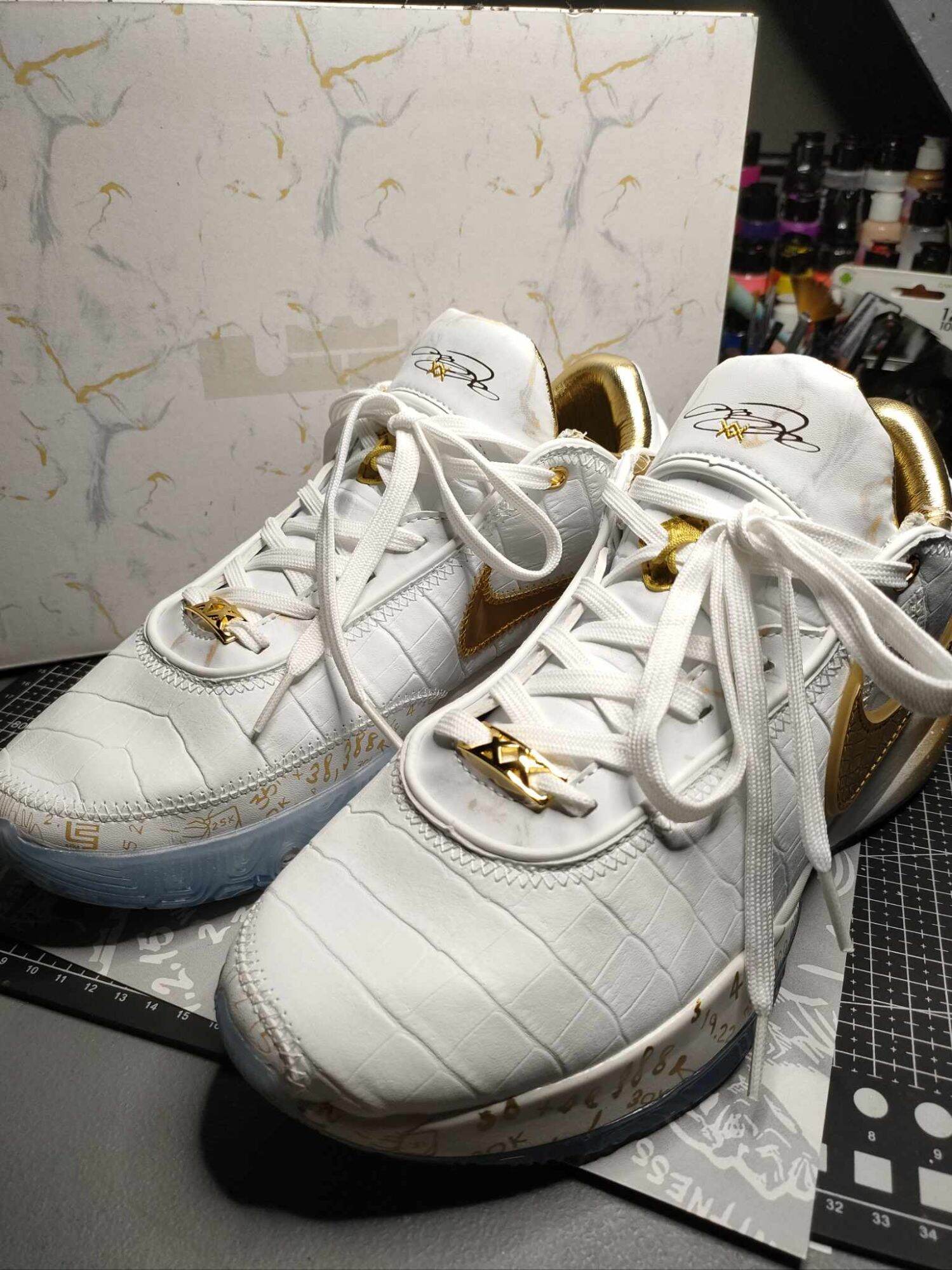 Lebron 20 Platinum size 9.5 Basketball Shoes Lazada PH