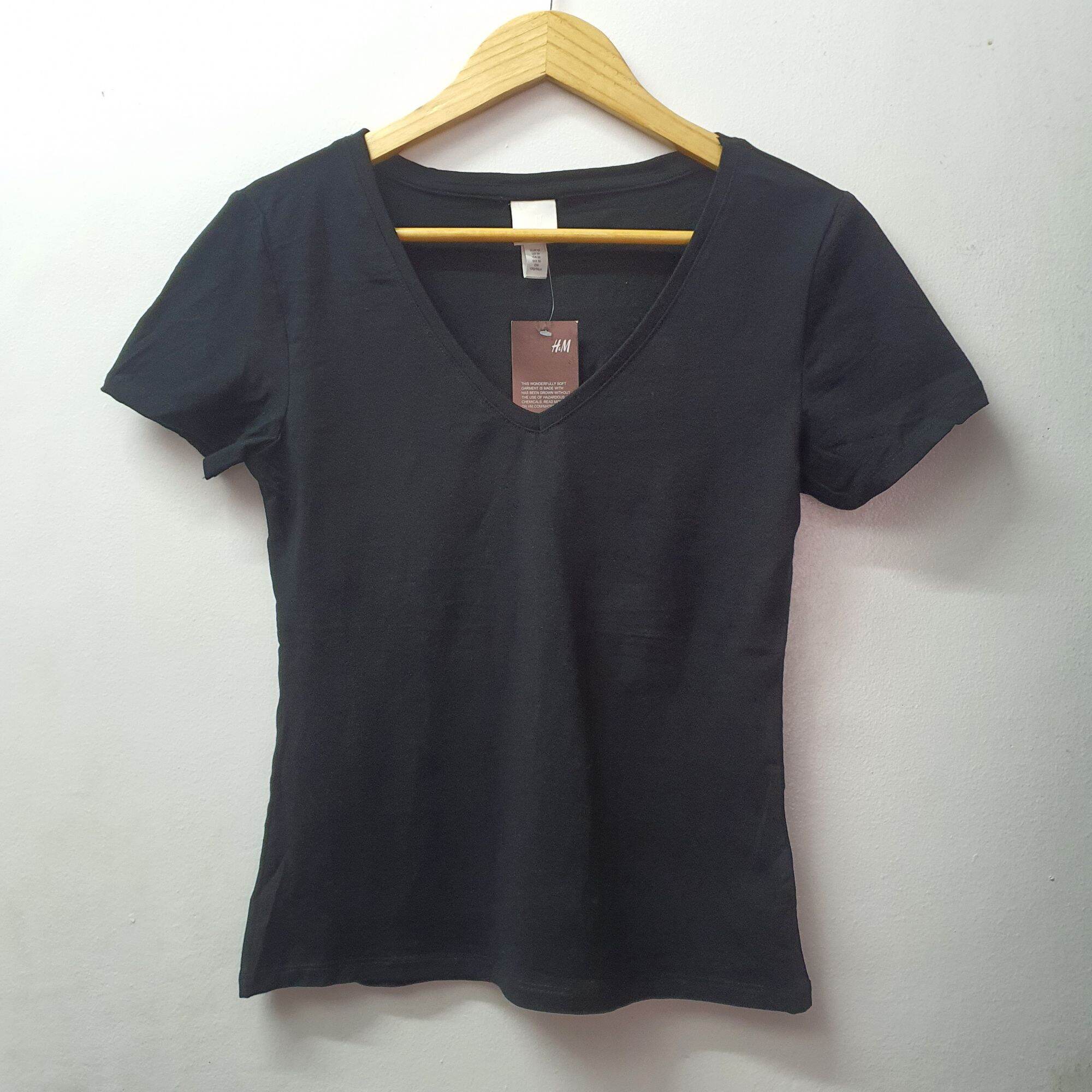 H&M Basic Scoop Neck Body Hug T-Shirt