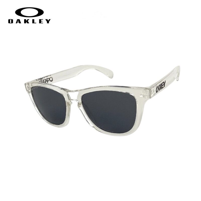 Oakley Polarized Sunglasses: Trendy, Unisex Outdoor Eyewear for Sports