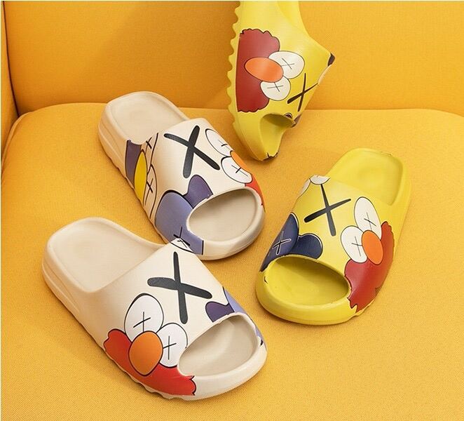 ZYZ Kanye Yeezy Slides x Kaws Cartoon Casual Slipper for Women