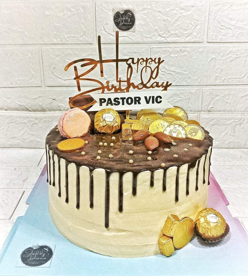 The Pastor's Birthday - Decorated Cake by Julia - CakesDecor