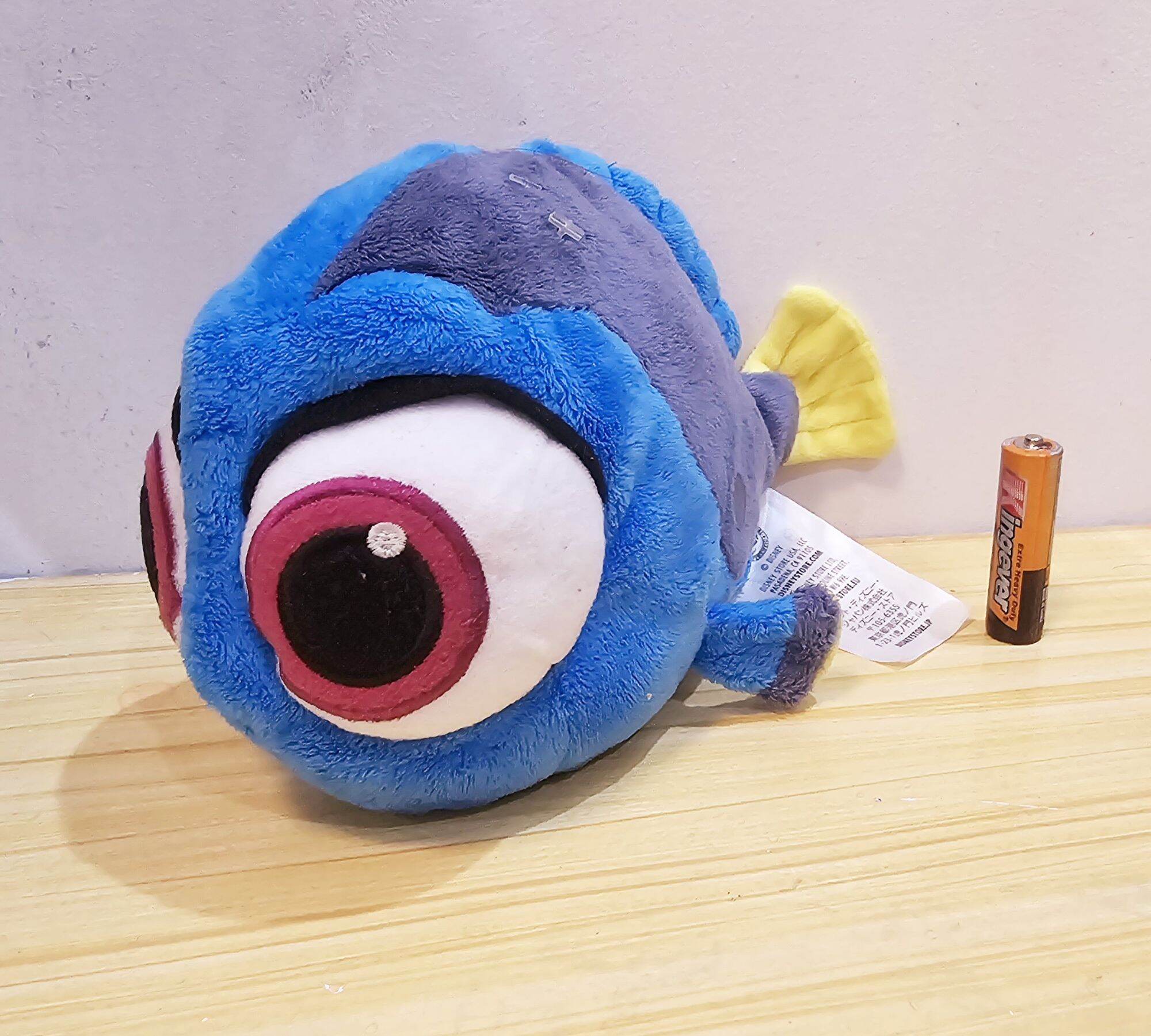 Destiny Hank Bailey Bloat and Pearl from Finding Nemo / Dory Plush Toy. 